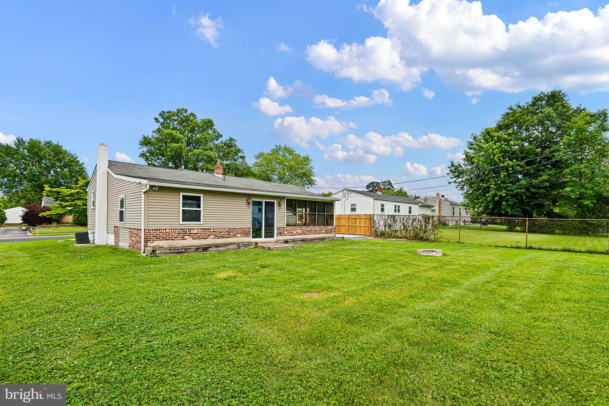 HARMONY HILLS - Residential