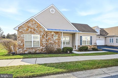 3 ALLYSSA LANE WEST GROVE PA 19390