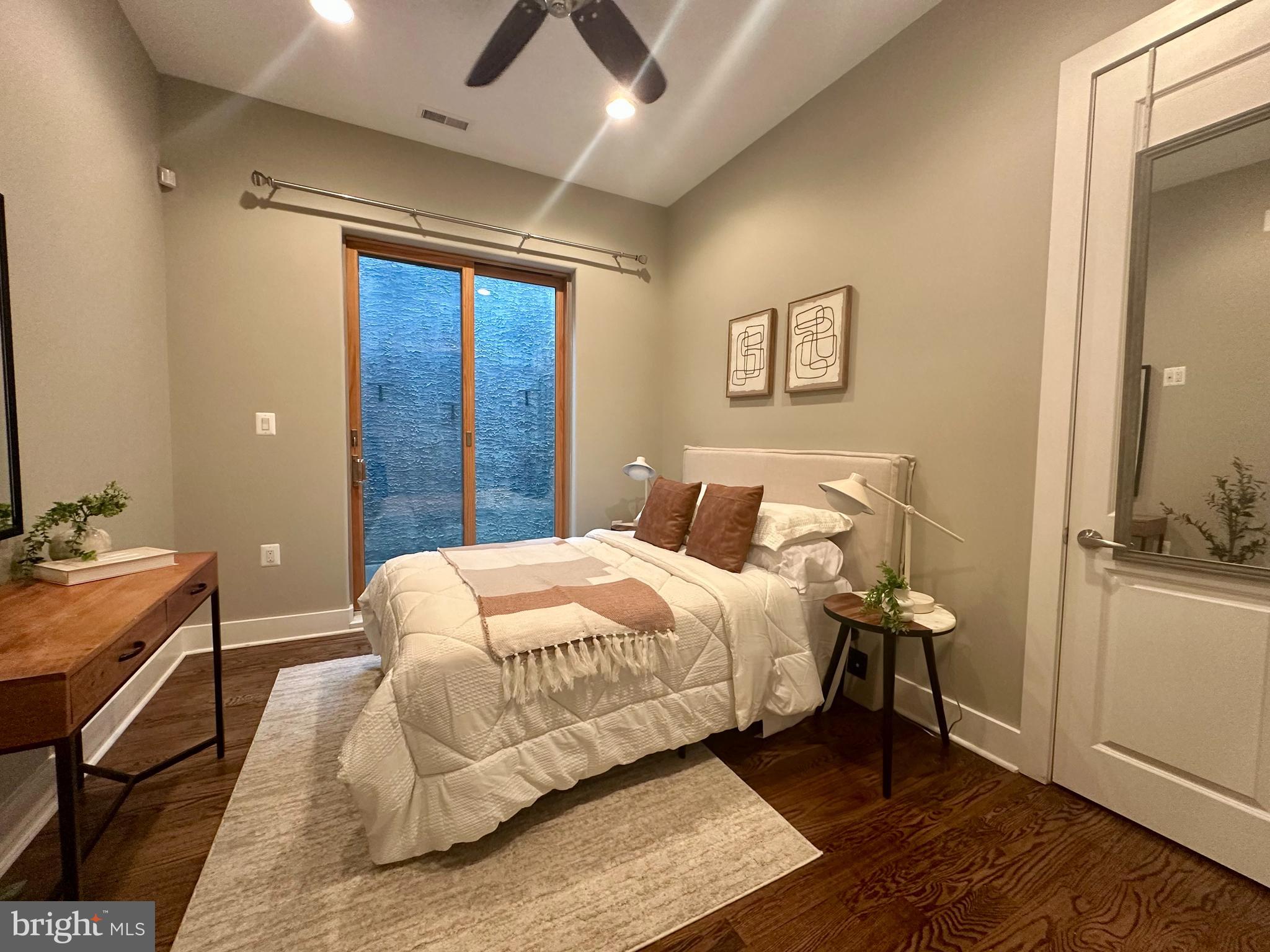 BELLA VISTA - Residential