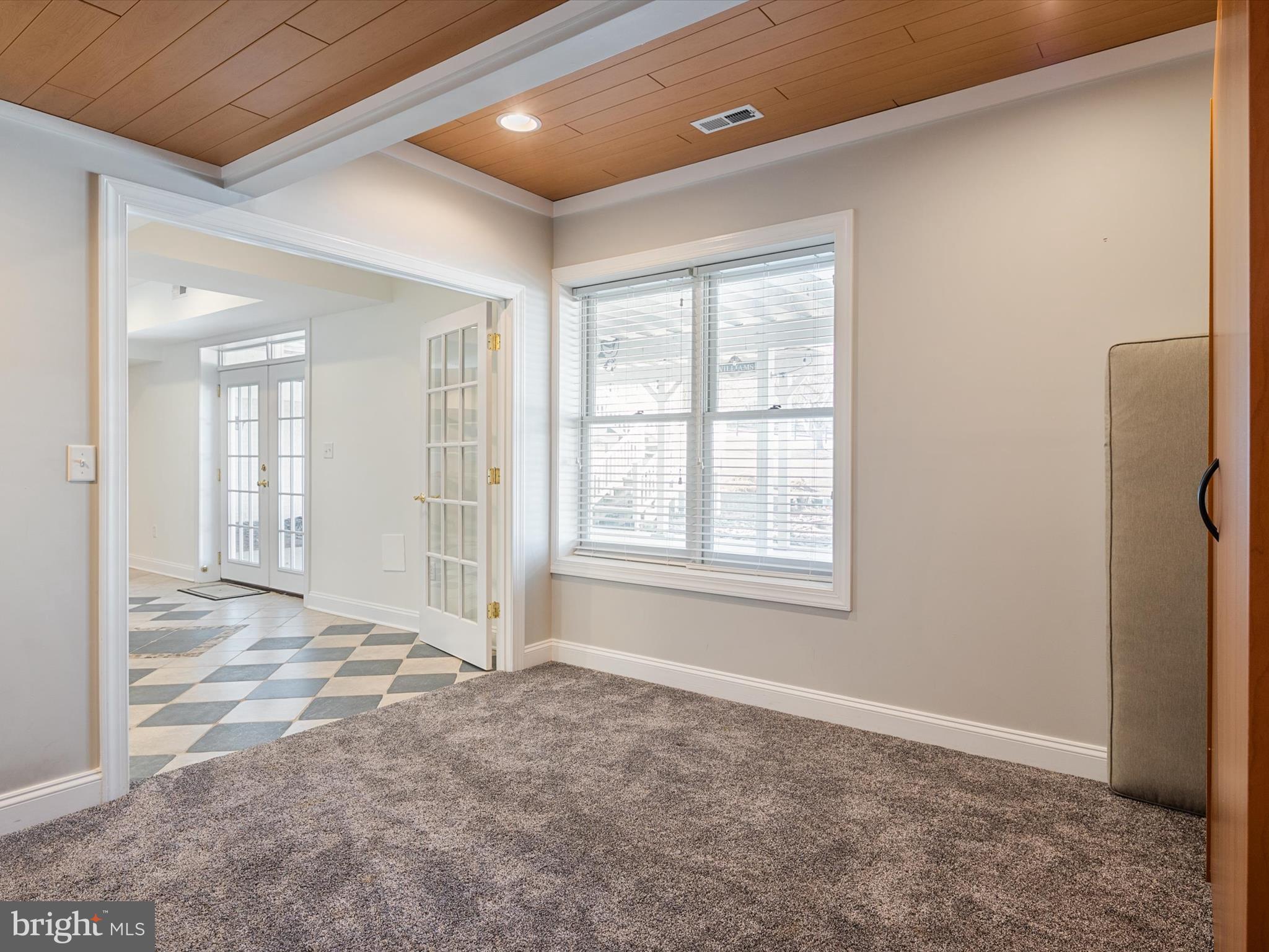 WINDSOR FARM - Residential