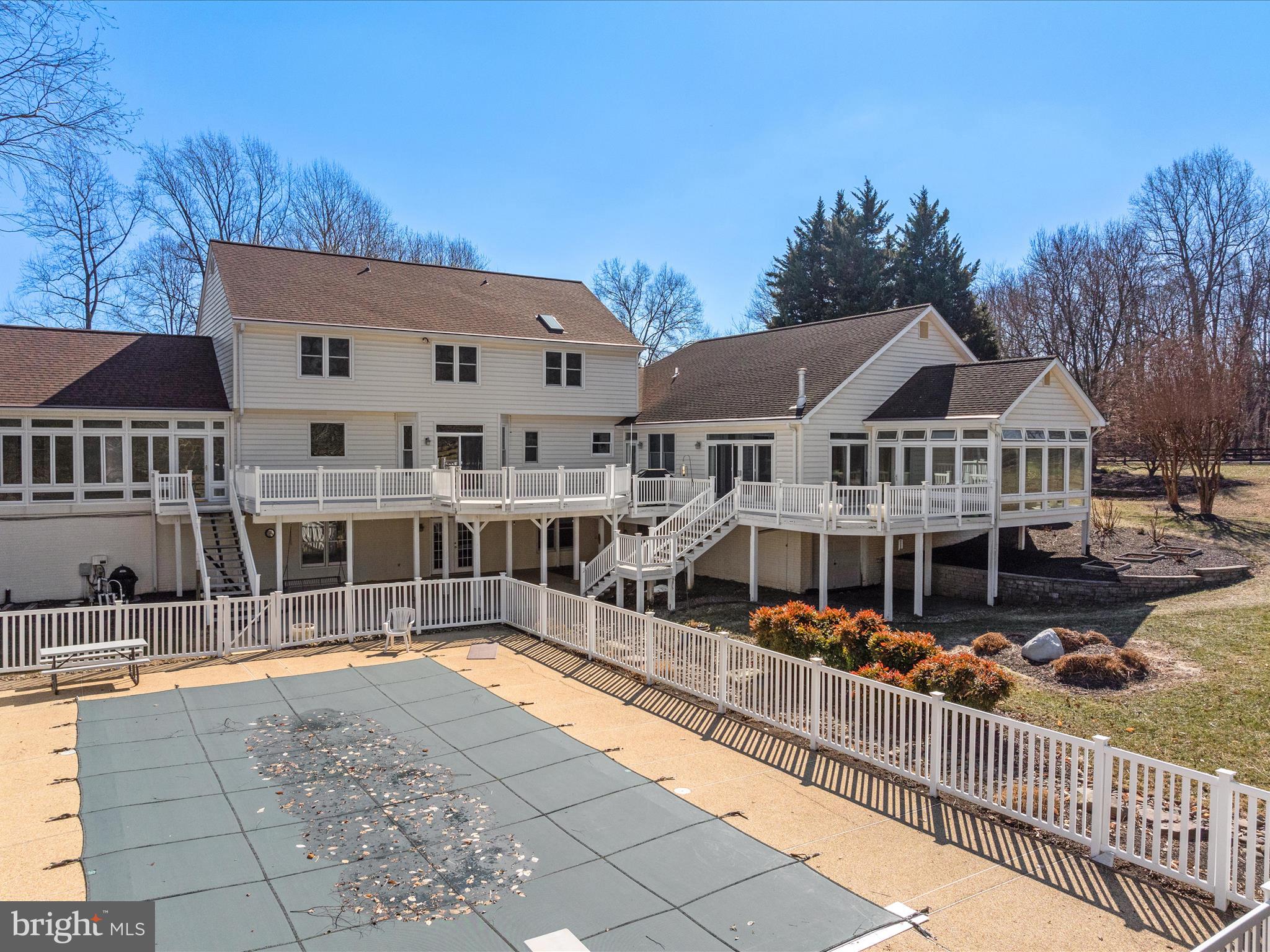 WINDSOR FARM - Residential