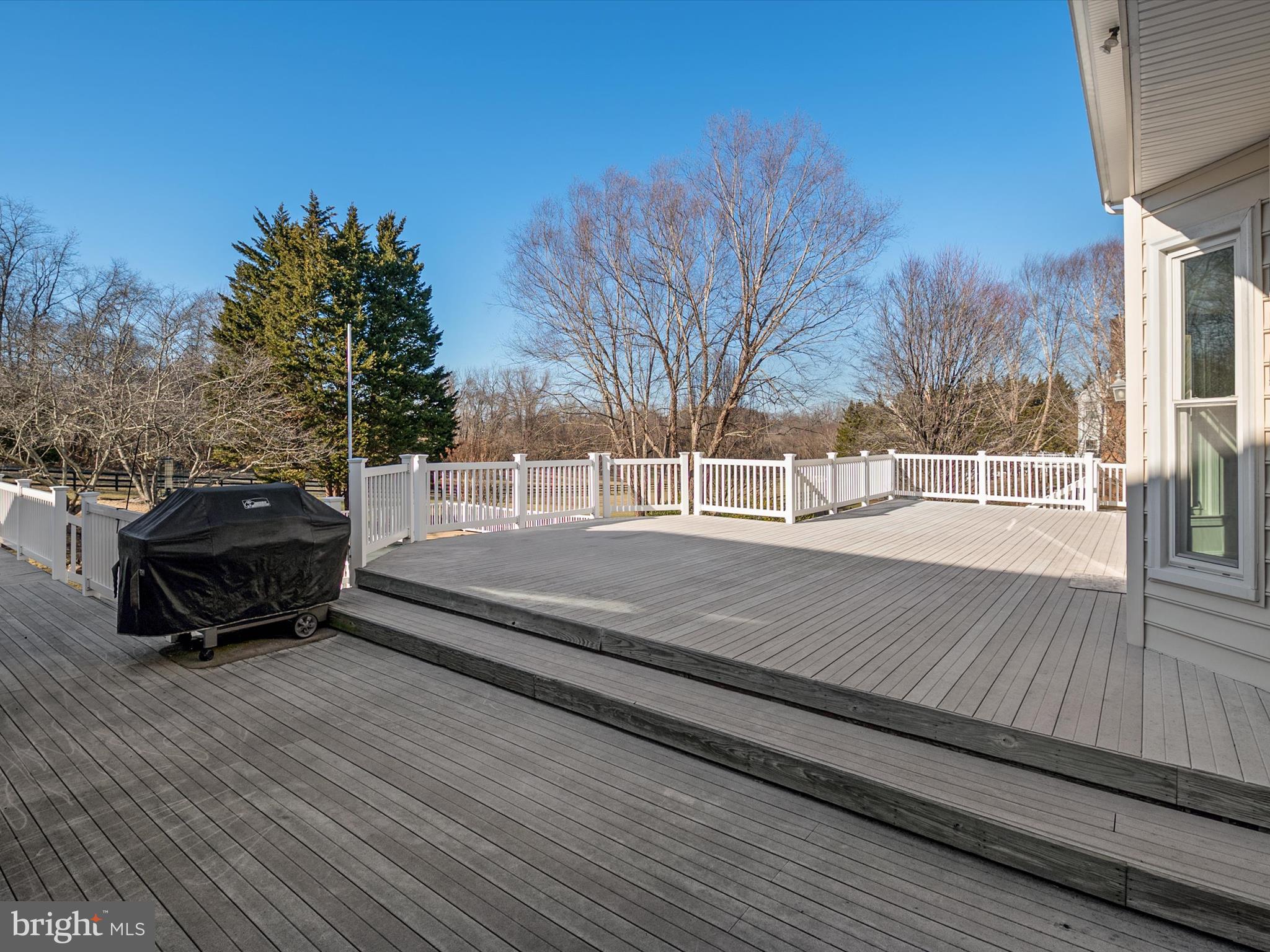 WINDSOR FARM - Residential