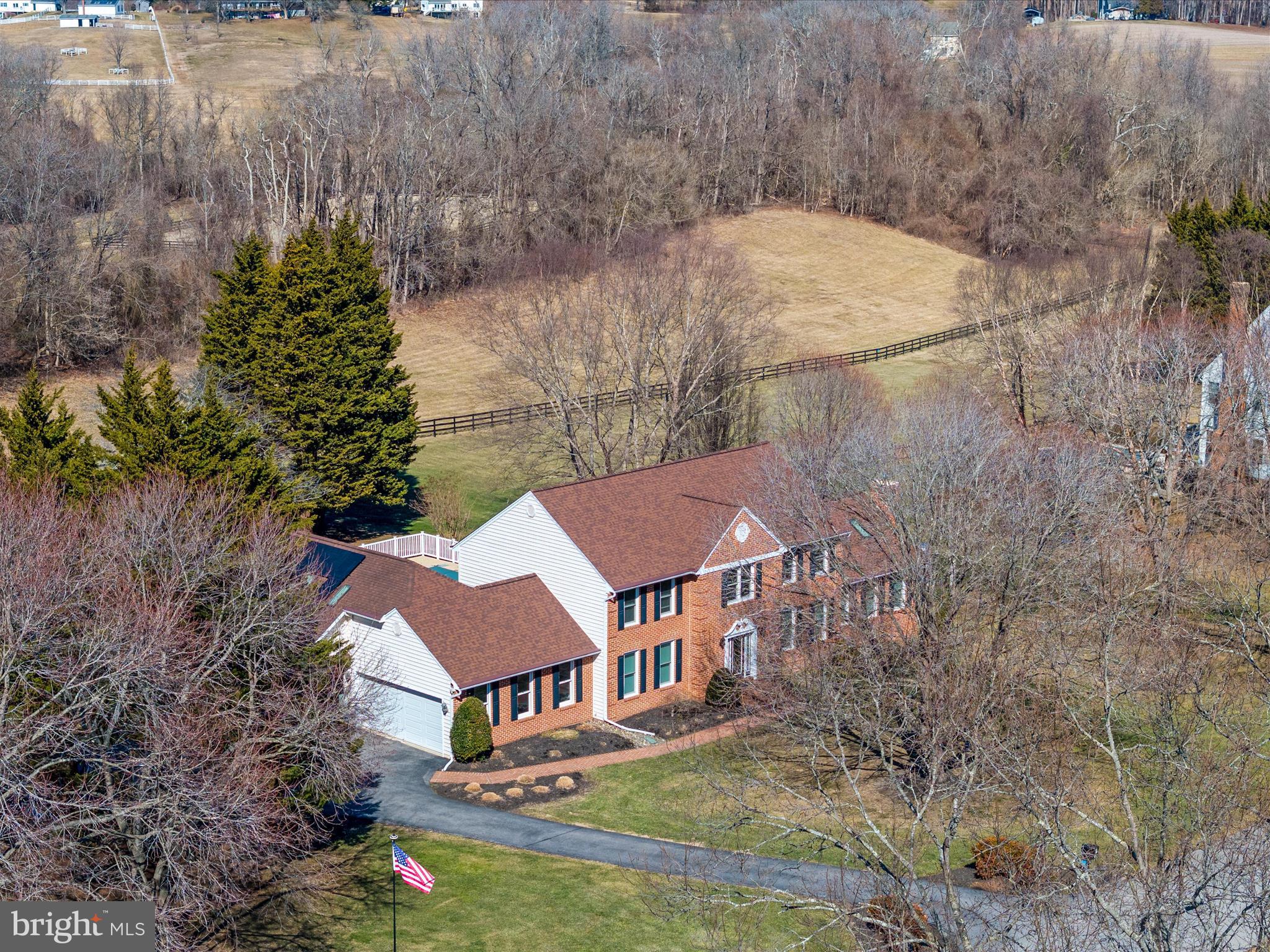 WINDSOR FARM - Residential