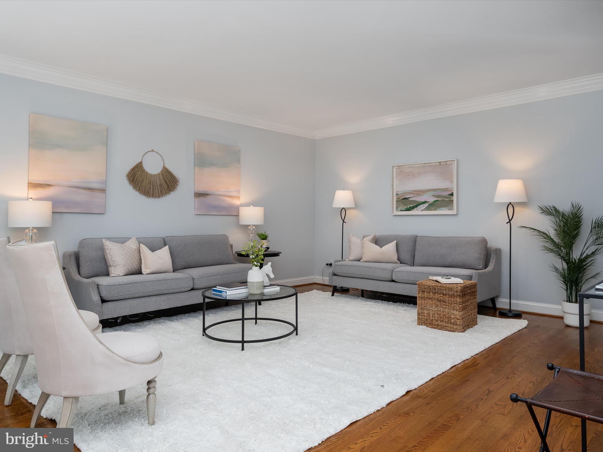 WINDSOR FARM - Residential