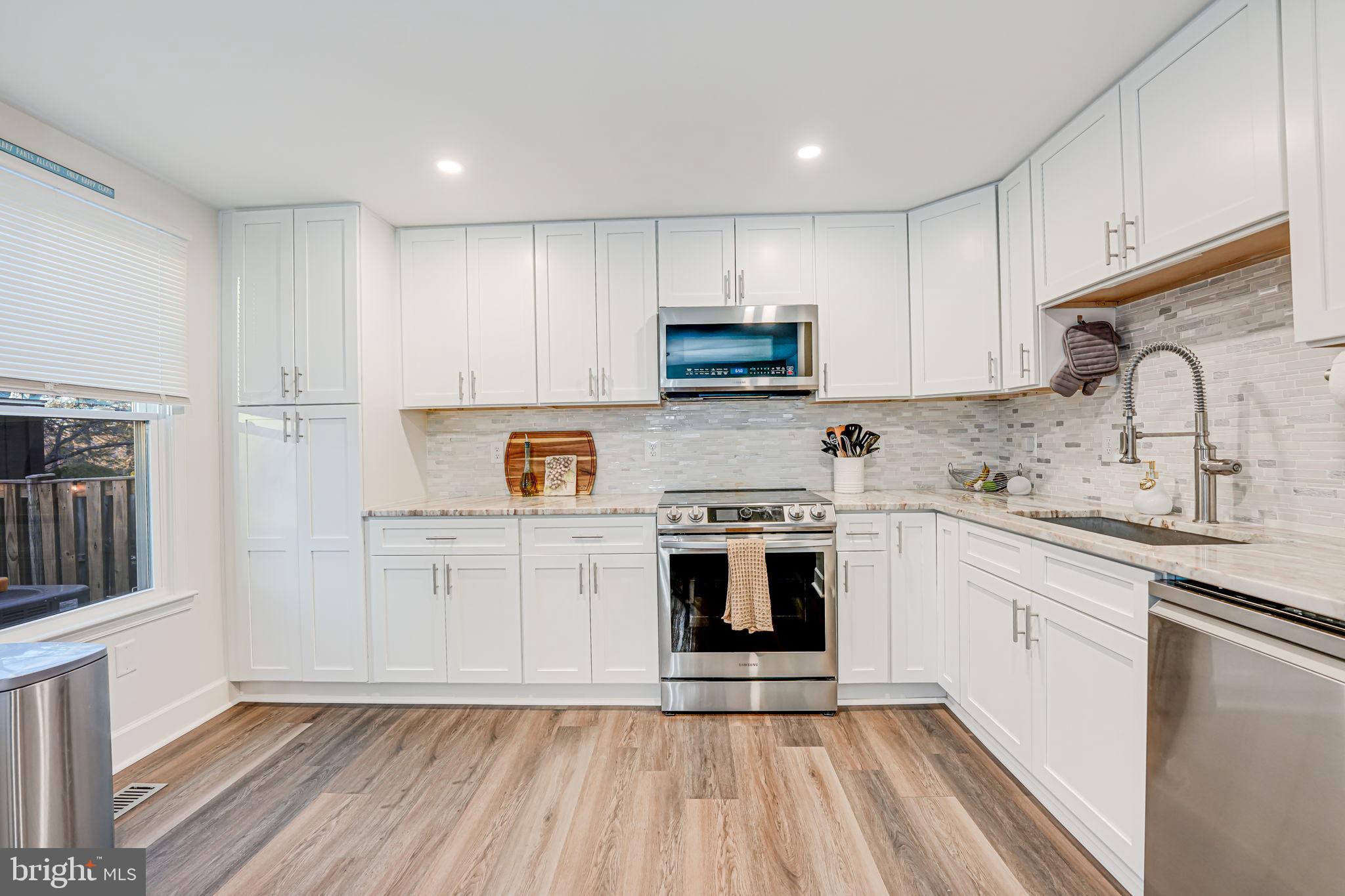 MONTCLAIR - Residential