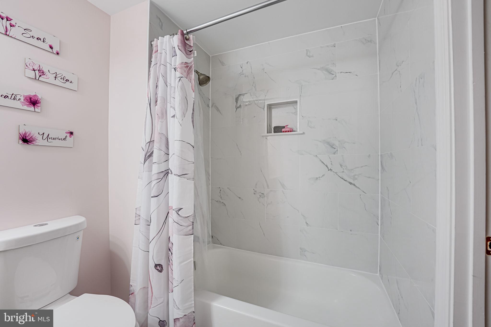 MONTCLAIR - Residential