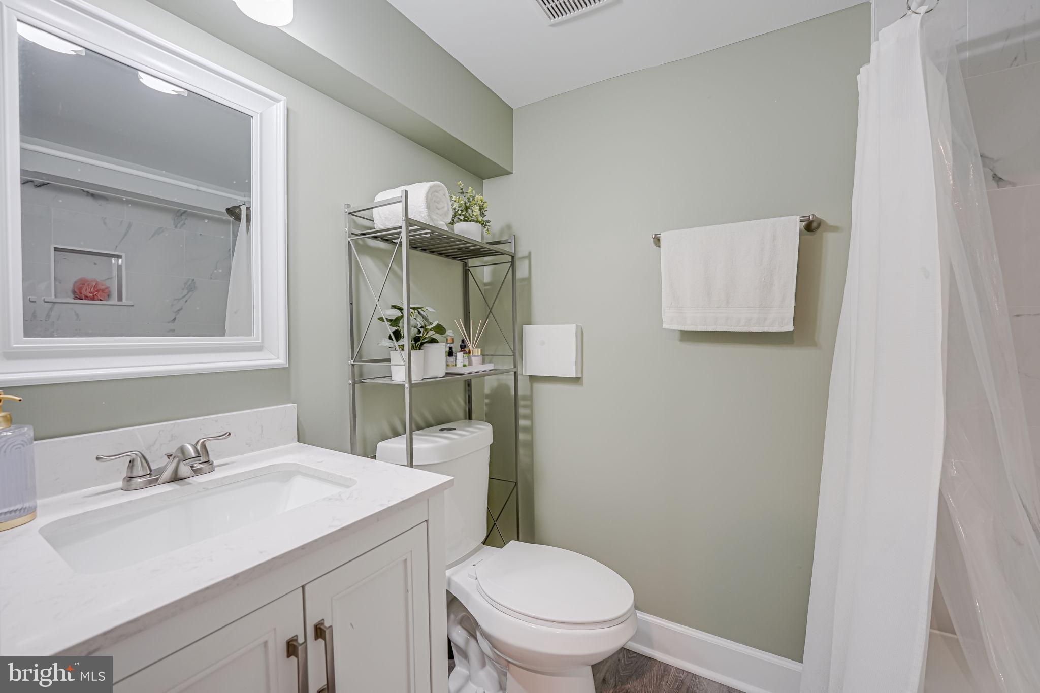 MONTCLAIR - Residential