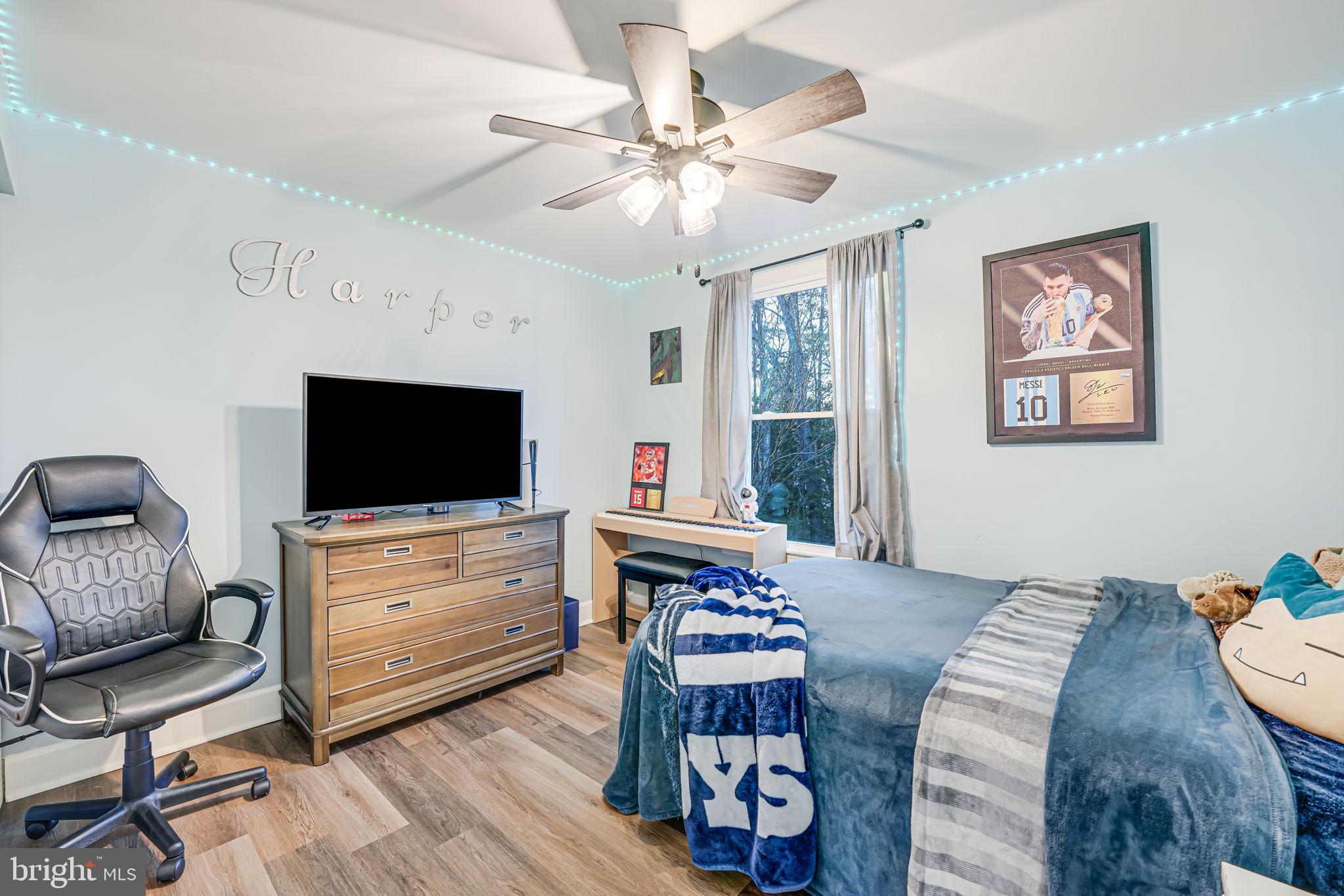 MONTCLAIR - Residential