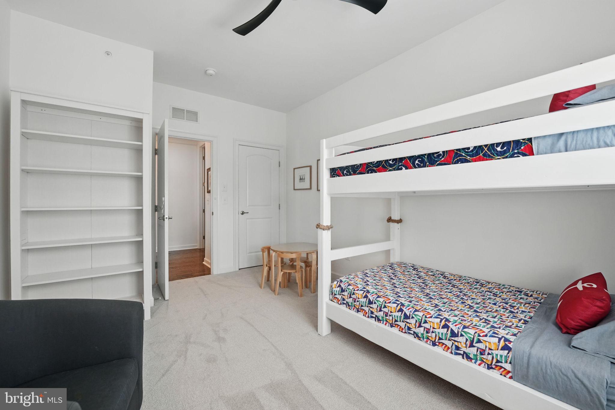 POTOMAC SHORES - Residential