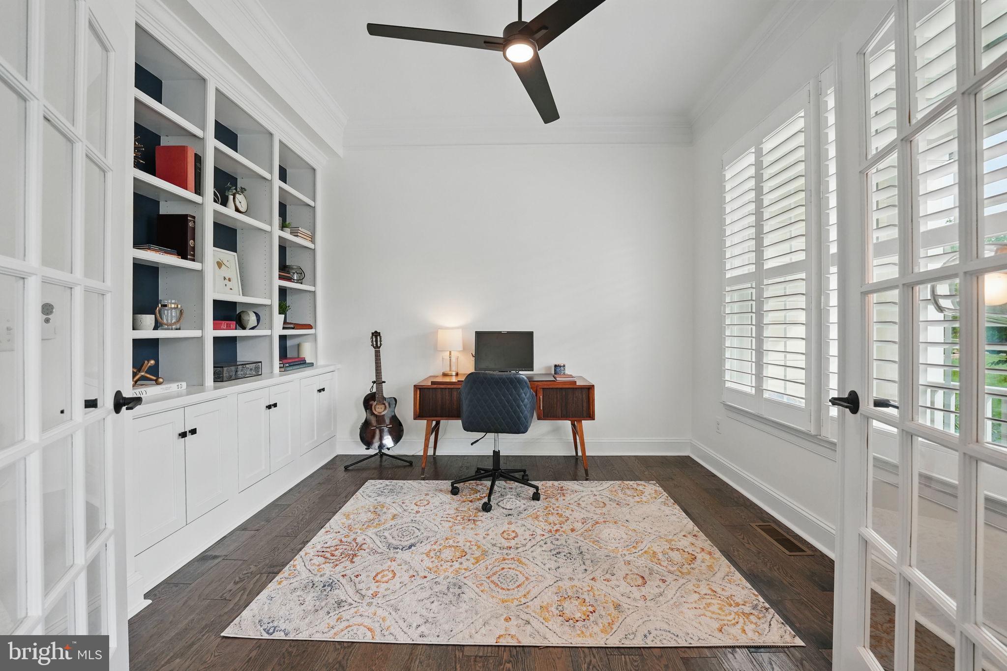 POTOMAC SHORES - Residential