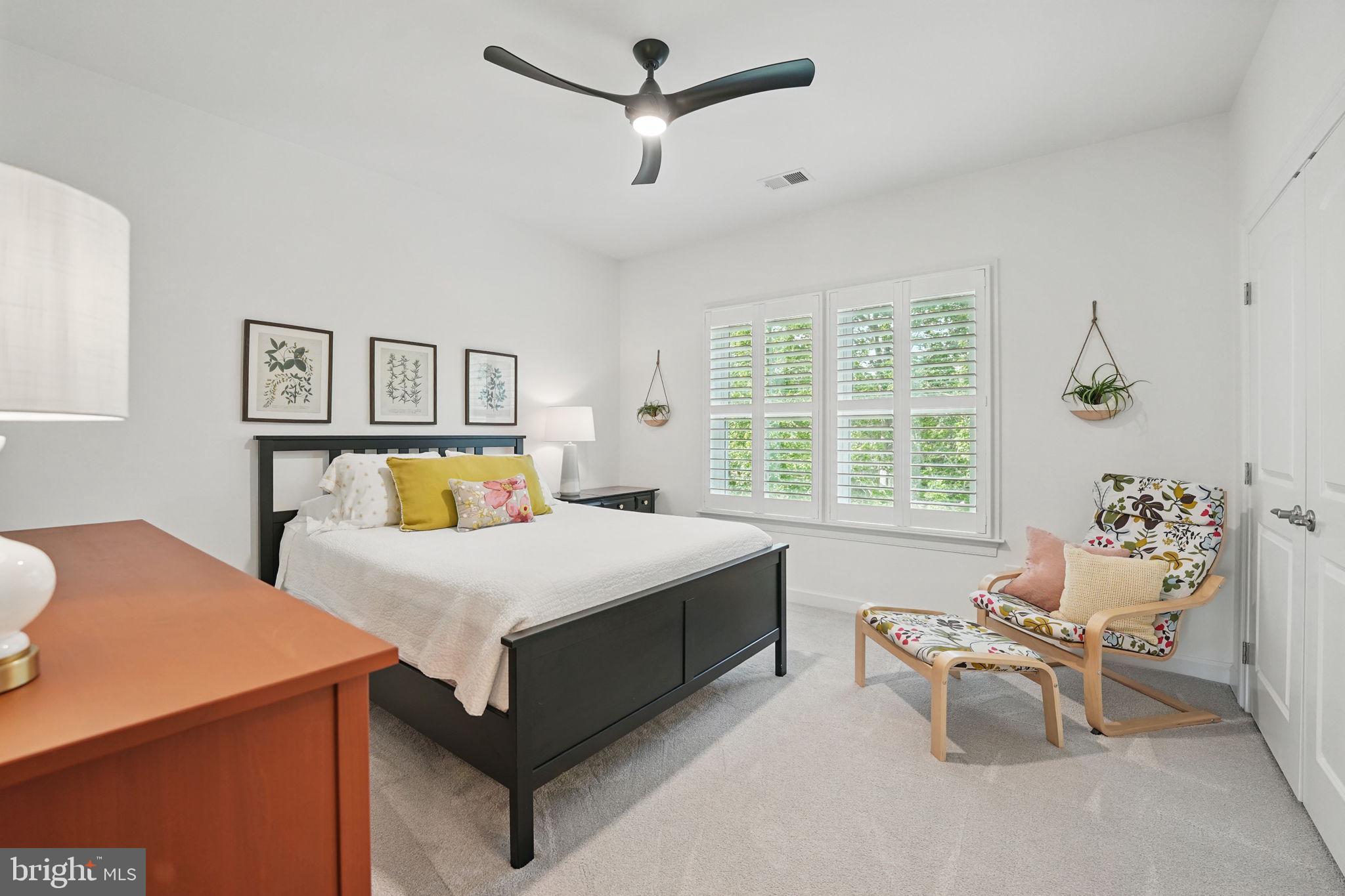 POTOMAC SHORES - Residential