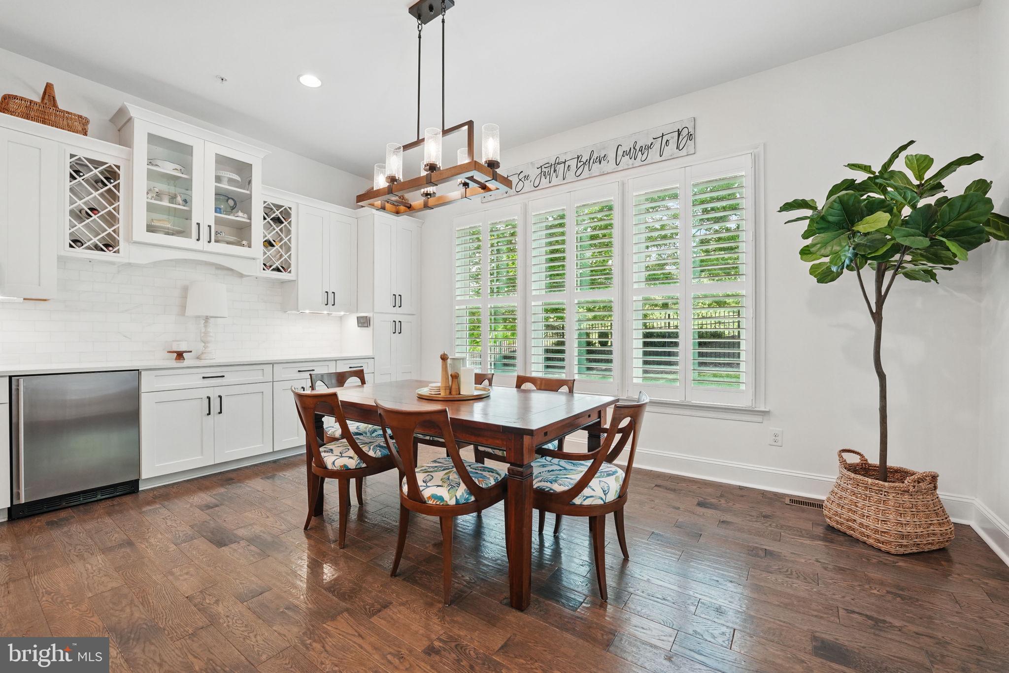 POTOMAC SHORES - Residential