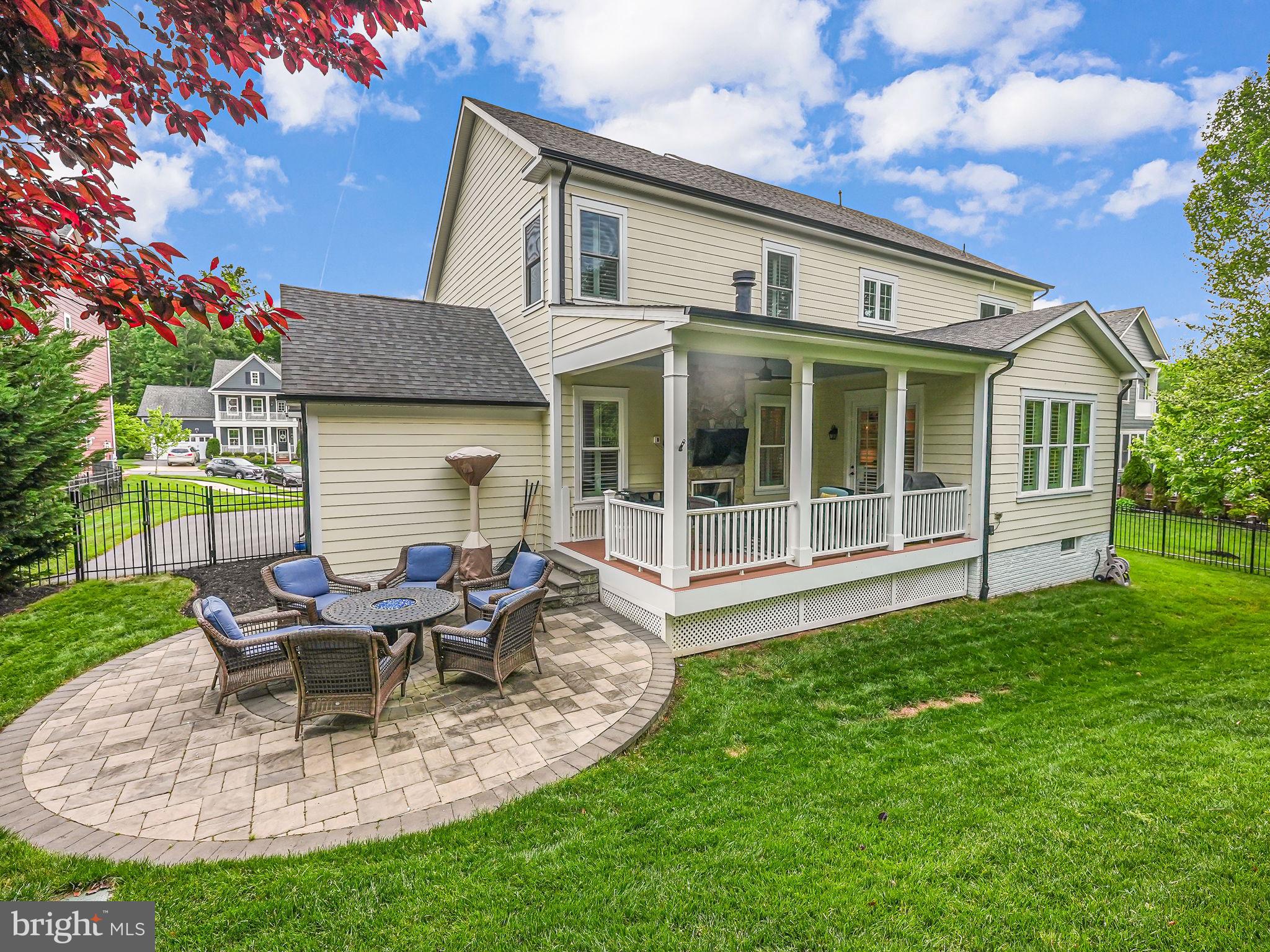 POTOMAC SHORES - Residential