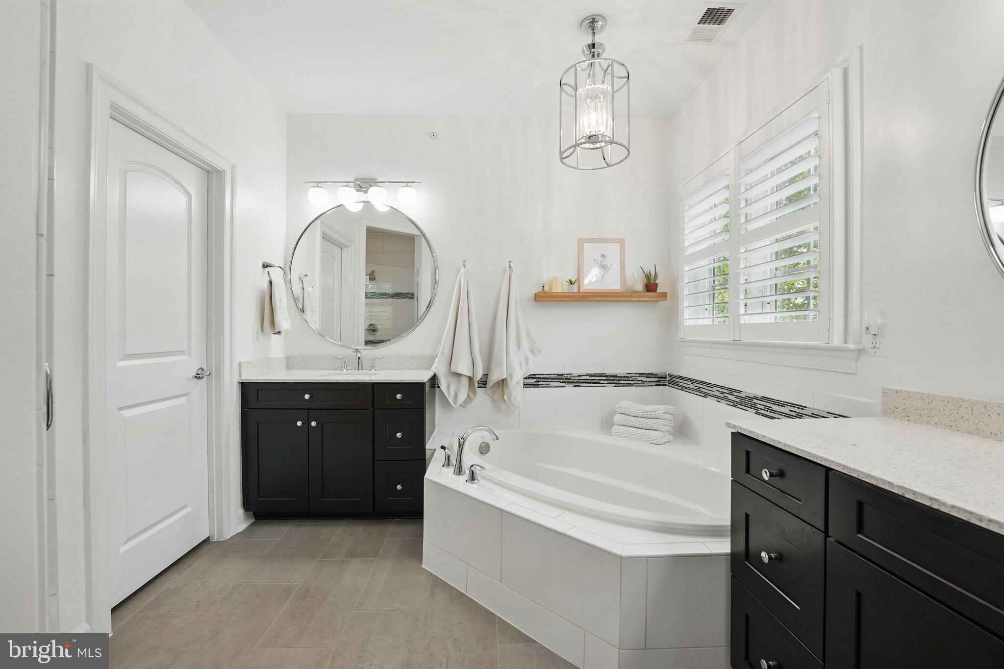 POTOMAC SHORES - Residential