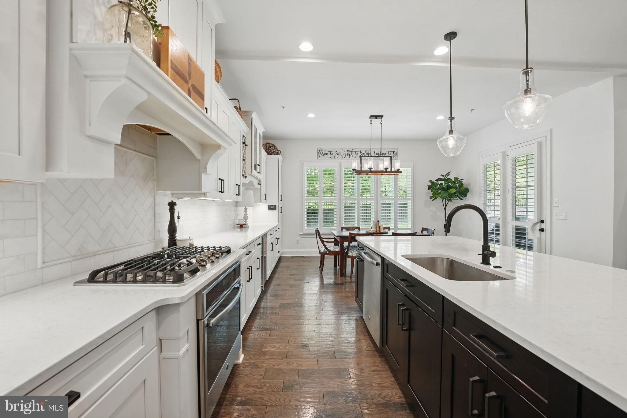 POTOMAC SHORES - Residential