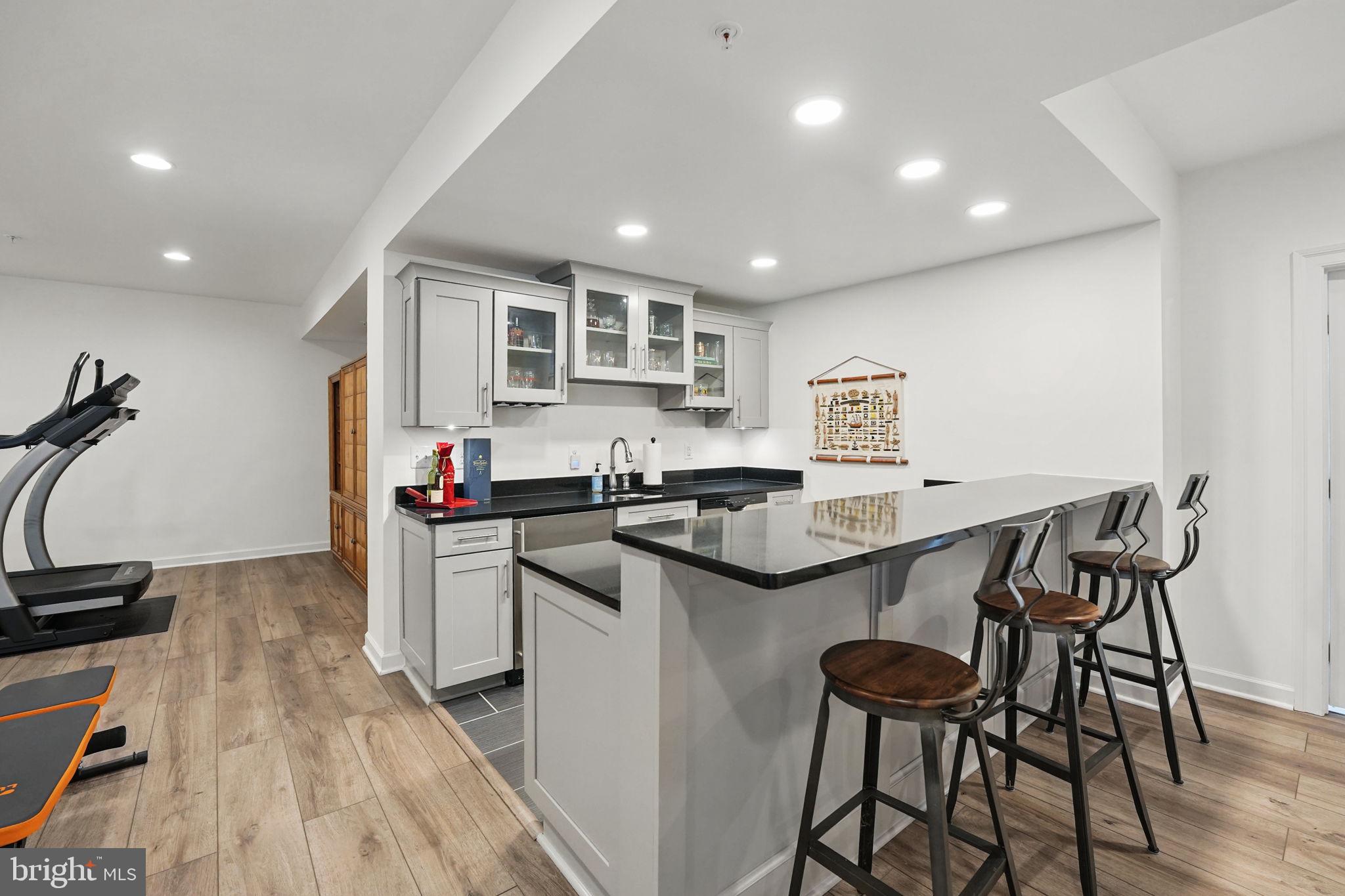 POTOMAC SHORES - Residential