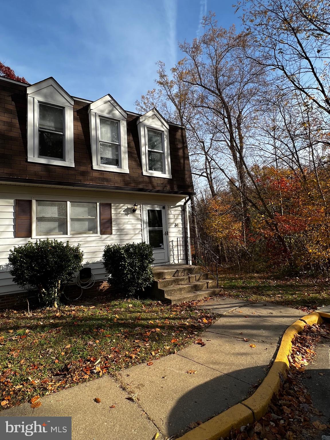 KINGS MILL - Residential Lease