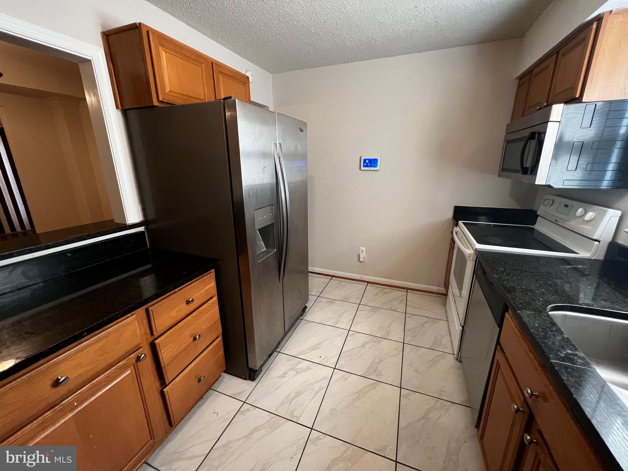 KINGS MILL - Residential Lease