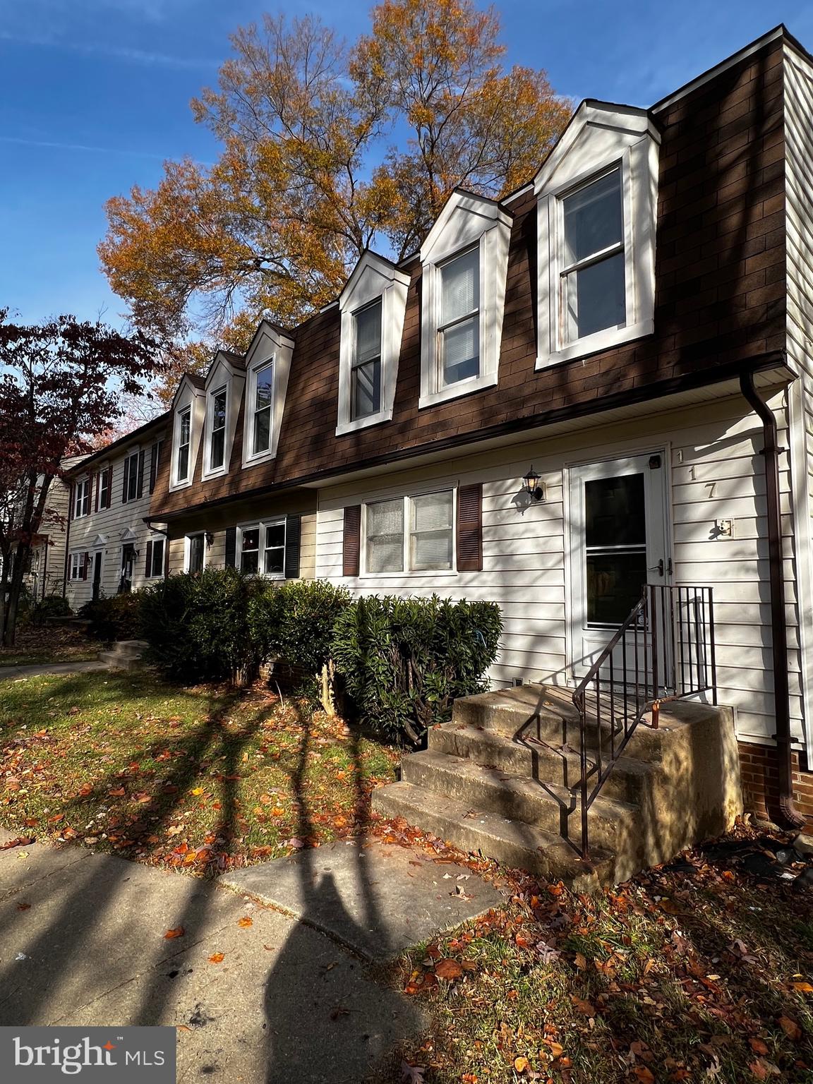 KINGS MILL - Residential Lease