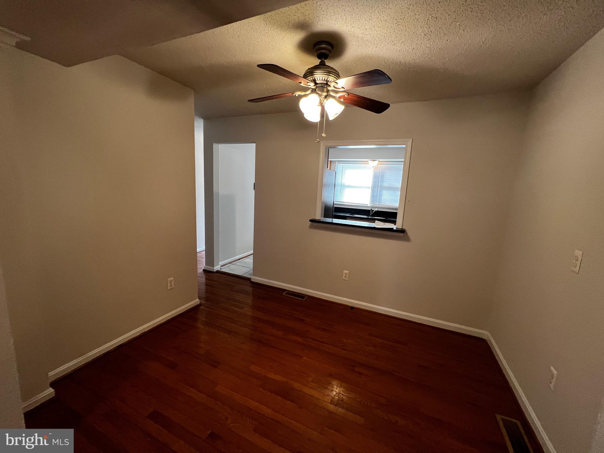 KINGS MILL - Residential Lease