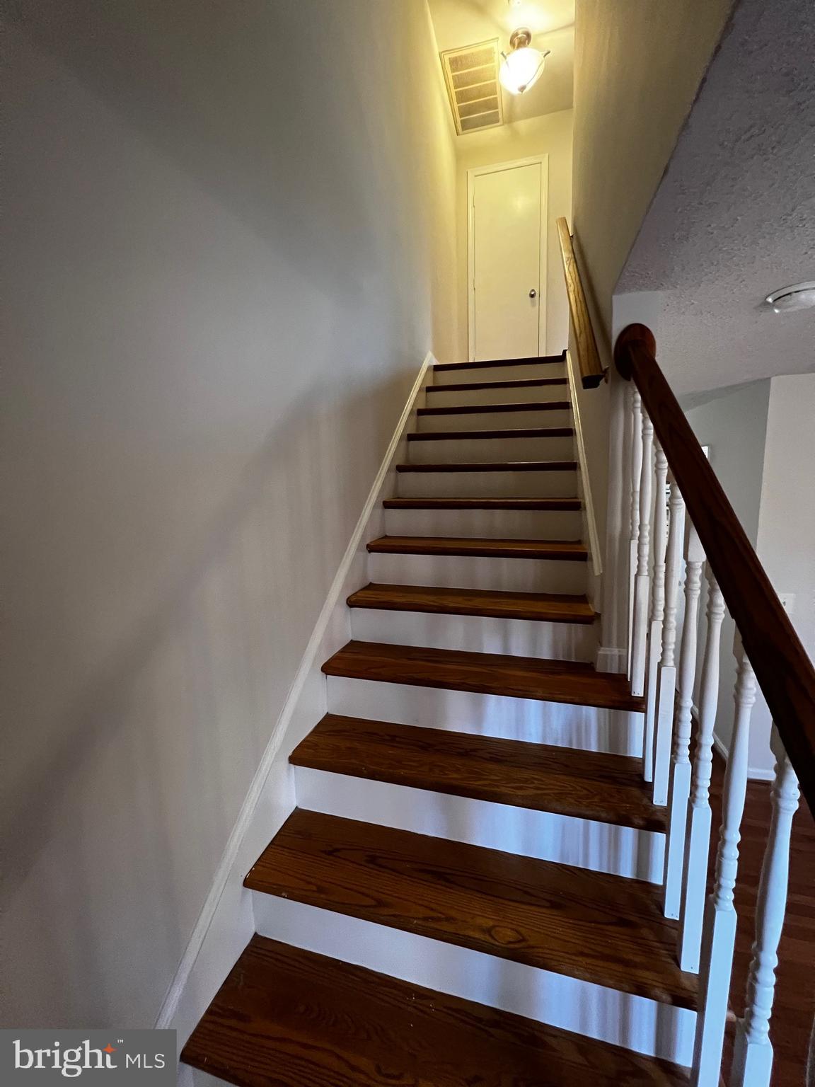 KINGS MILL - Residential Lease