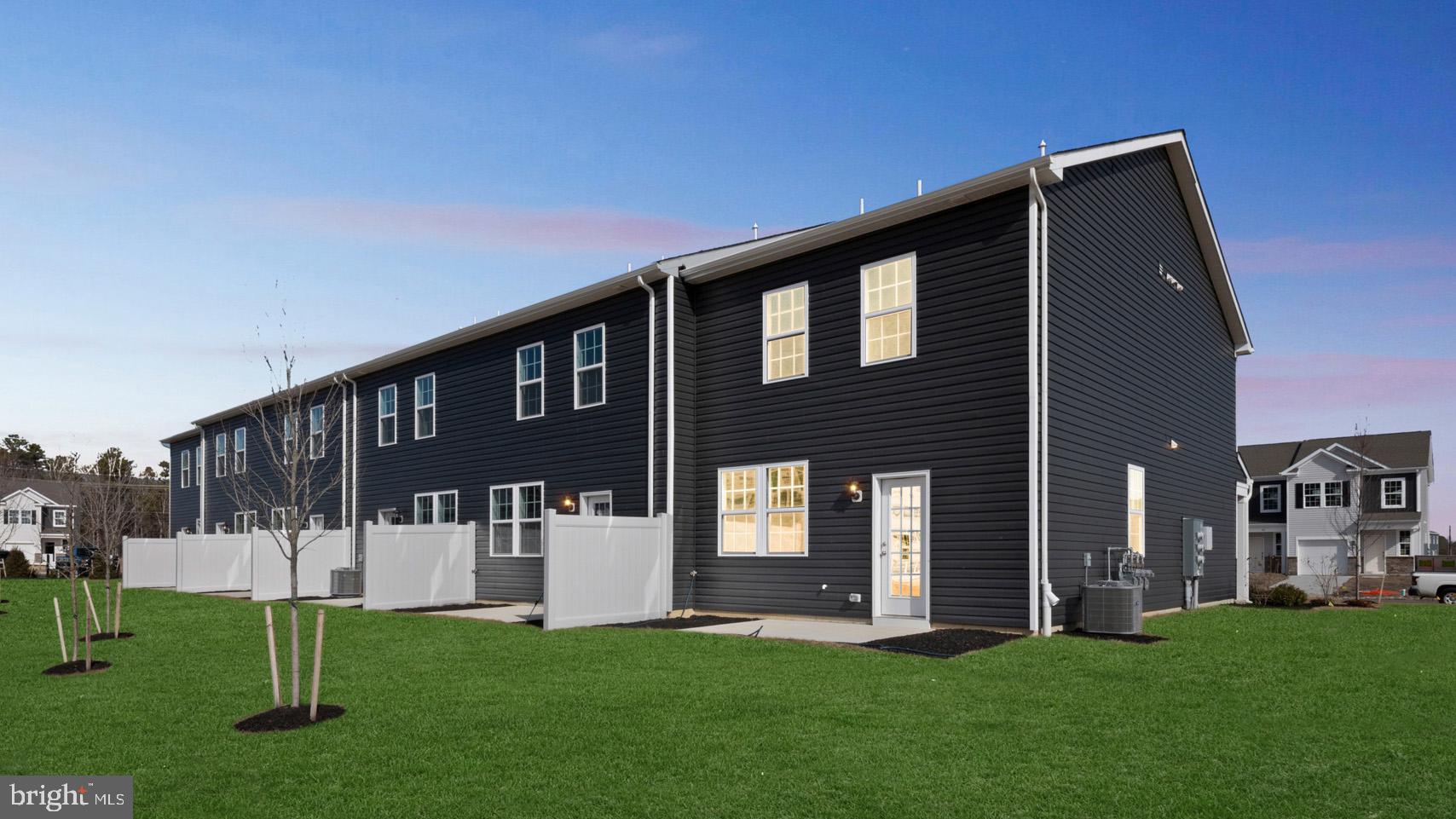 13 WHALER DRIVE