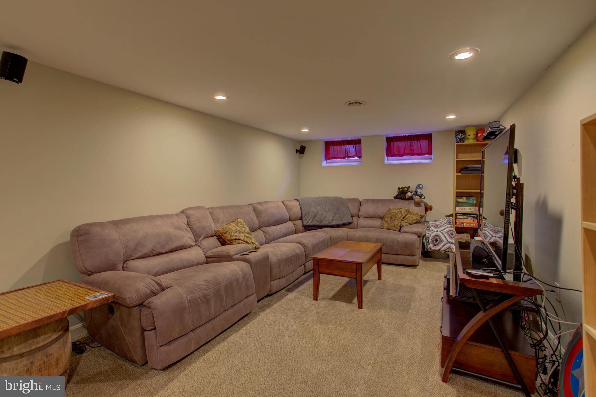 LANCASTER CITY ANNEX - Residential