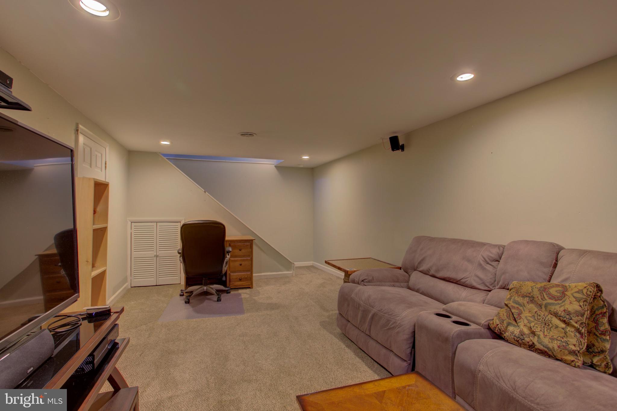 LANCASTER CITY ANNEX - Residential