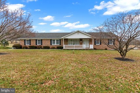 Homes For Sale - 3005 Moores Road<br/> BALDWIN, MD 21013
