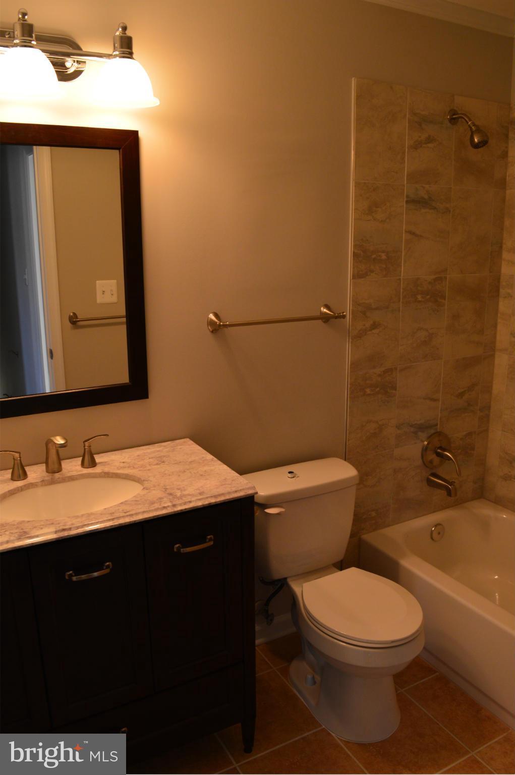 POPLAR FOREST - Residential