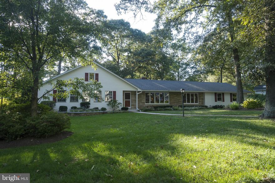This fantastic rancher is a rare find: on the 14th green of Chartwell's Golf Course it features a first-floor master, expansive deck with wood stove, lighted fountain, and beautiful views of the course. Inside you'll find huge bedrooms, skylights throughout, a master en-suite with steam shower and palatial living and family spaces perfect for entertaining! This home cannot be missed; see it today!