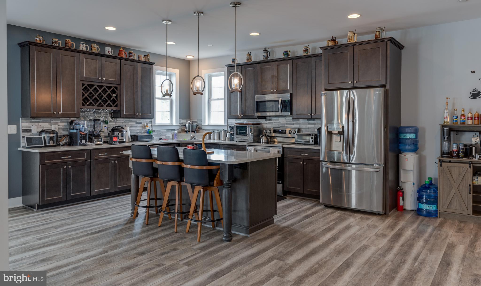 1006 MAIDEN GRASS DRIVE