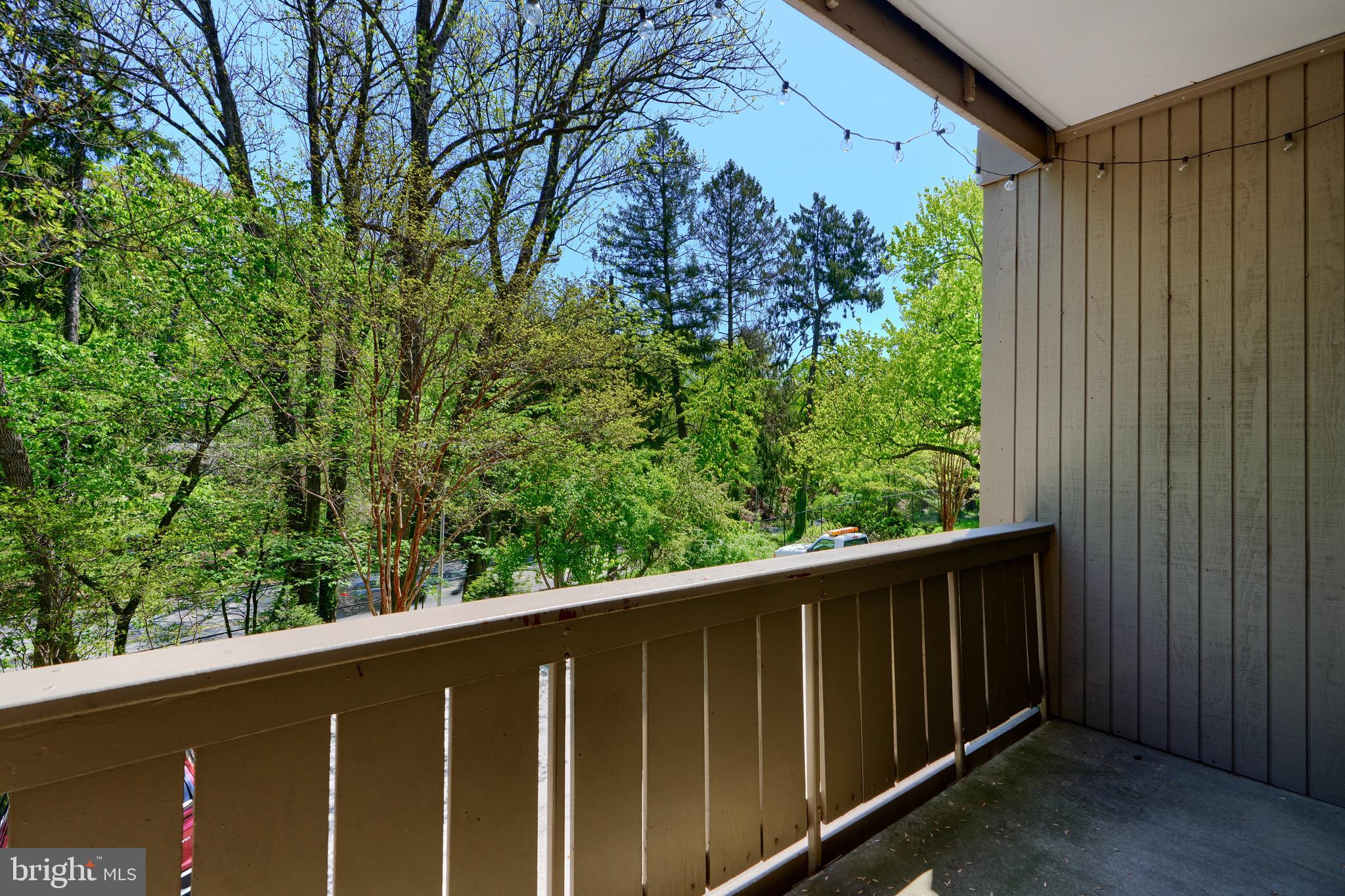 DUNN'S GROVE - Residential