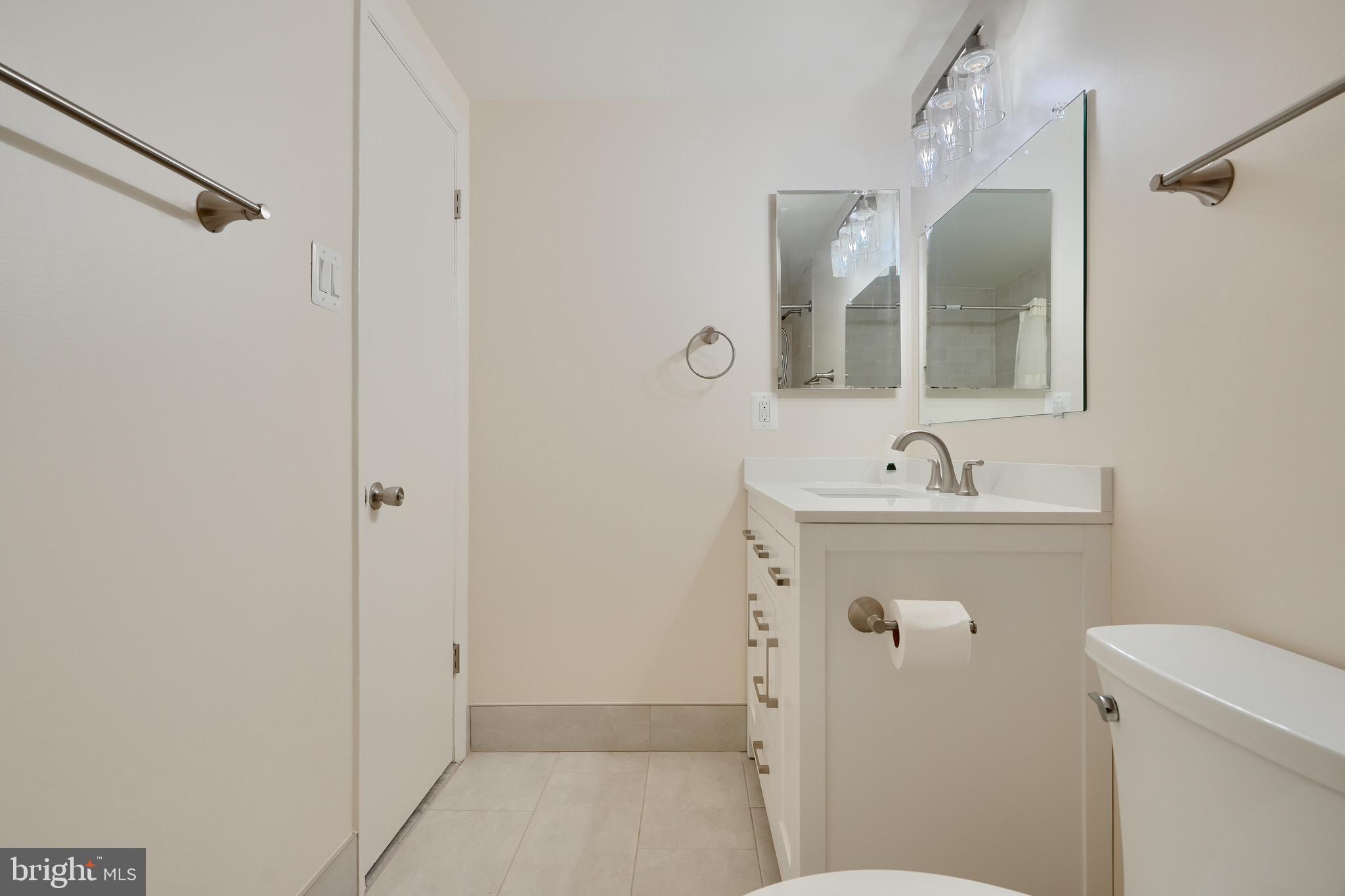 DUNN'S GROVE - Residential