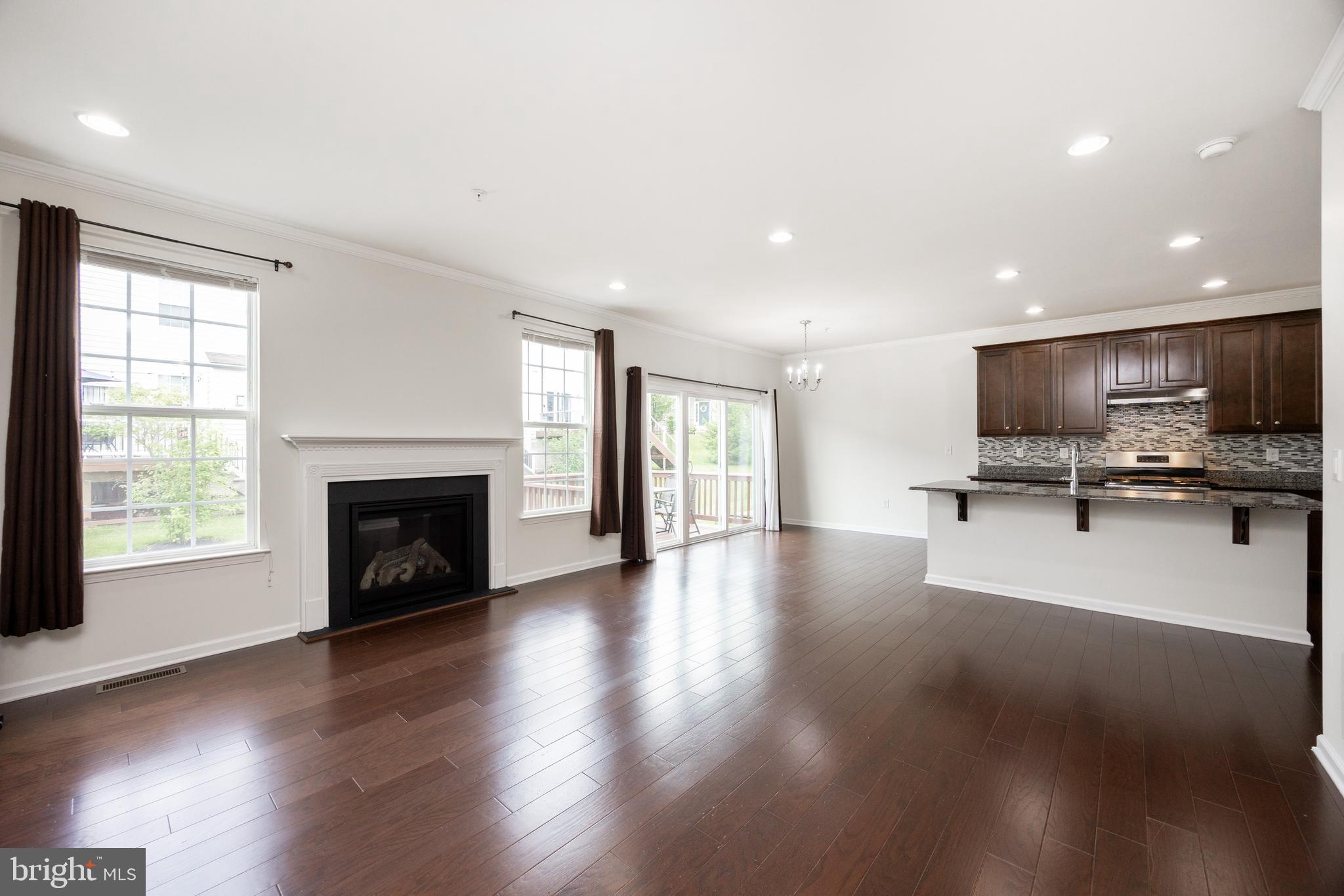 PROVIDENCE CORNER - Residential Lease