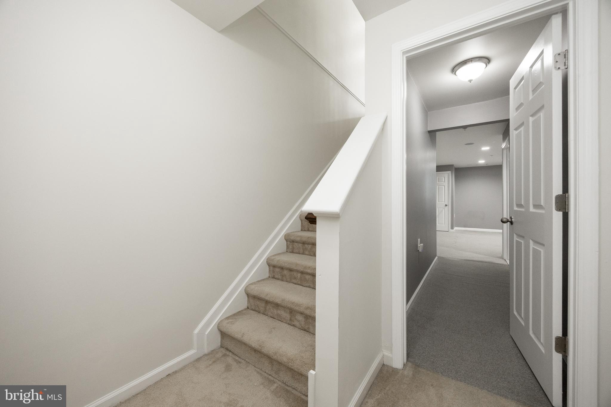 PROVIDENCE CORNER - Residential Lease