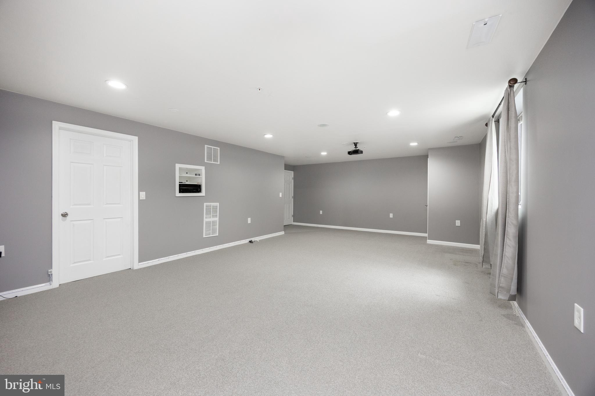 PROVIDENCE CORNER - Residential Lease