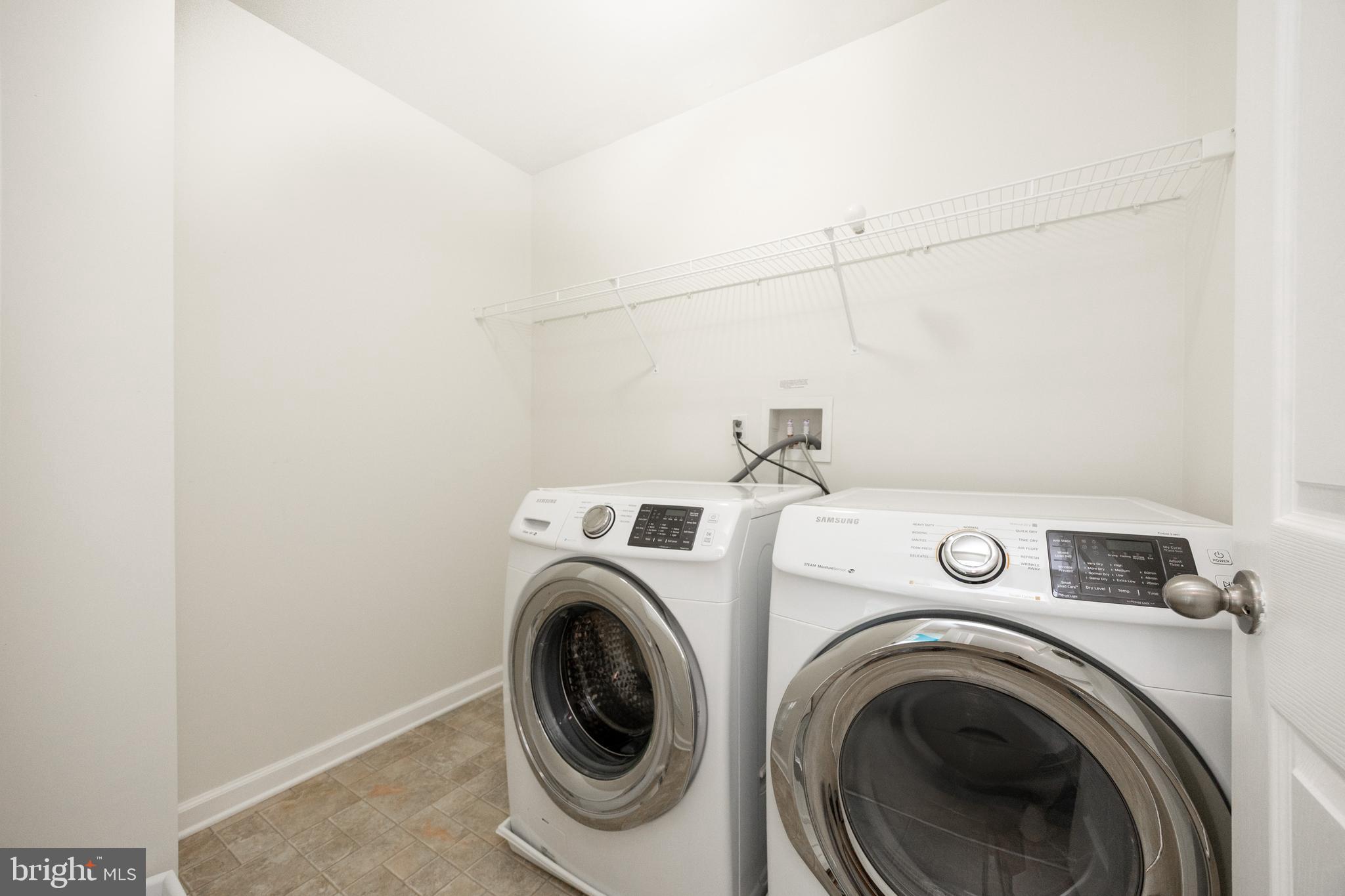 PROVIDENCE CORNER - Residential Lease