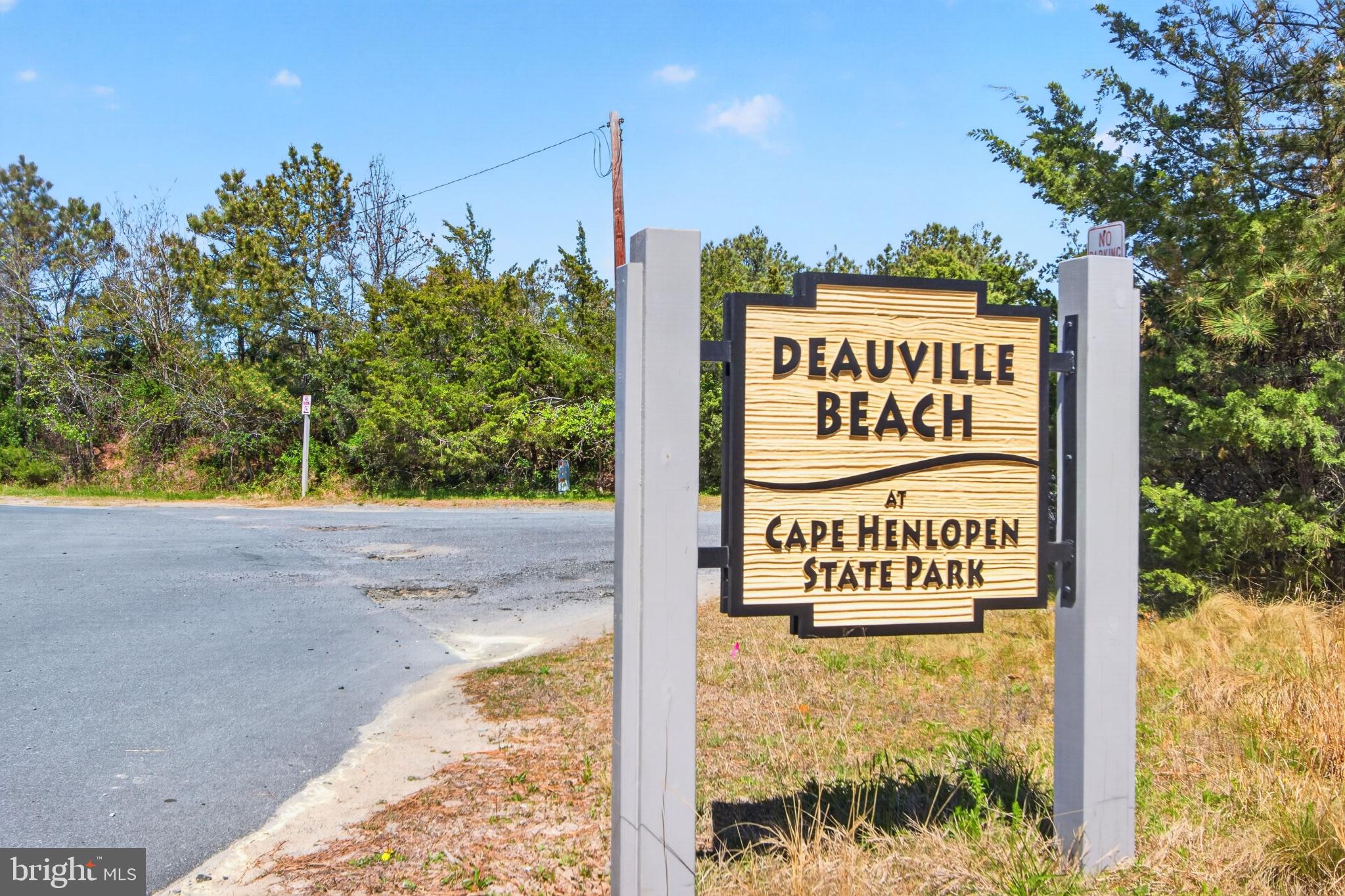 NORTH REHOBOTH - Residential
