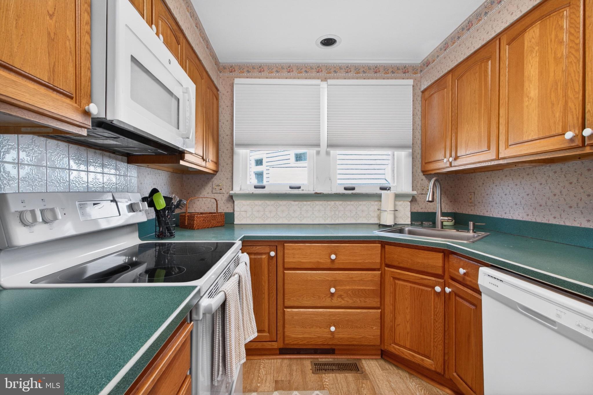 NORTH REHOBOTH - Residential