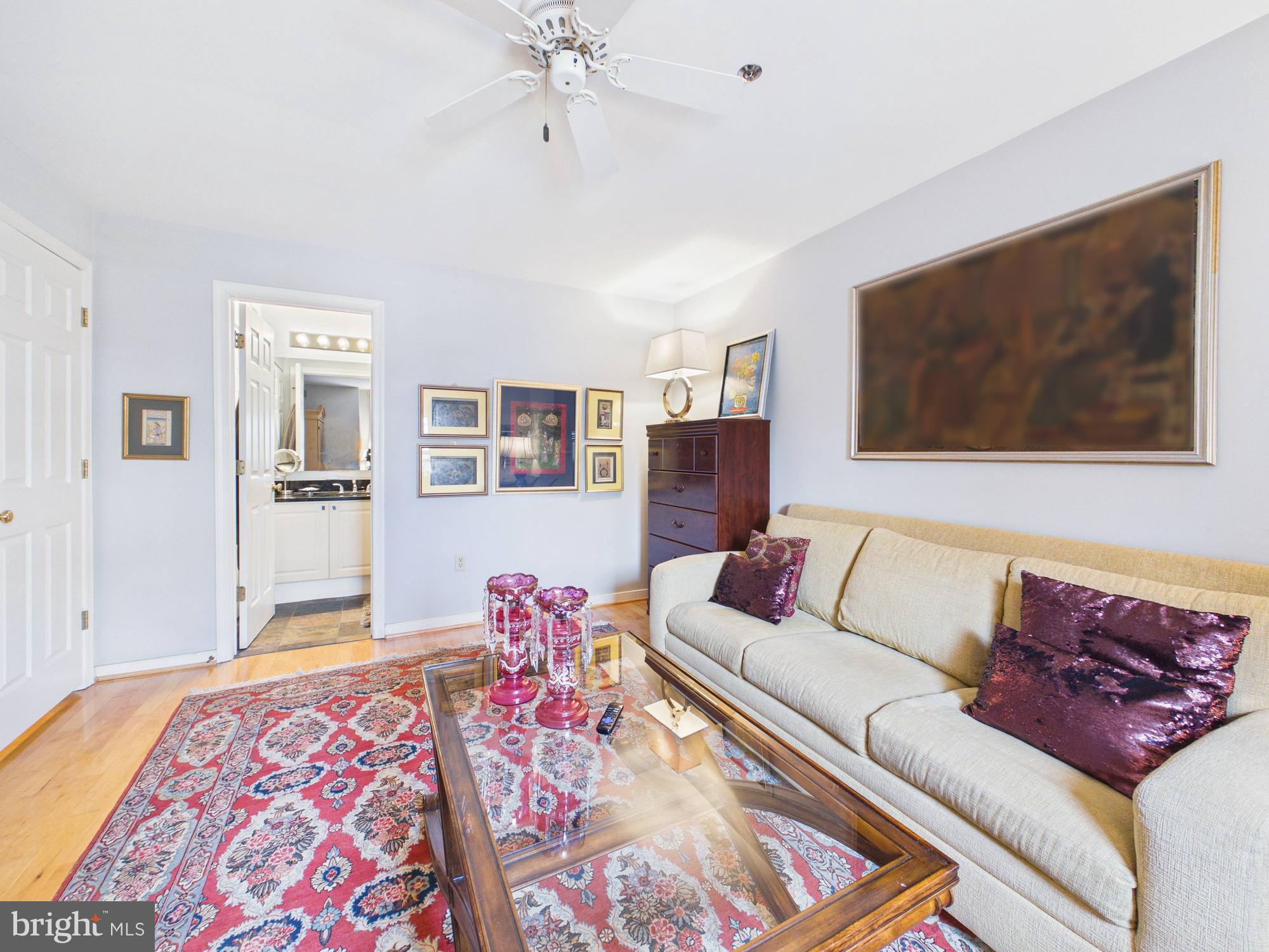 LILLIAN COURT AT TYSONS 11 - Residential