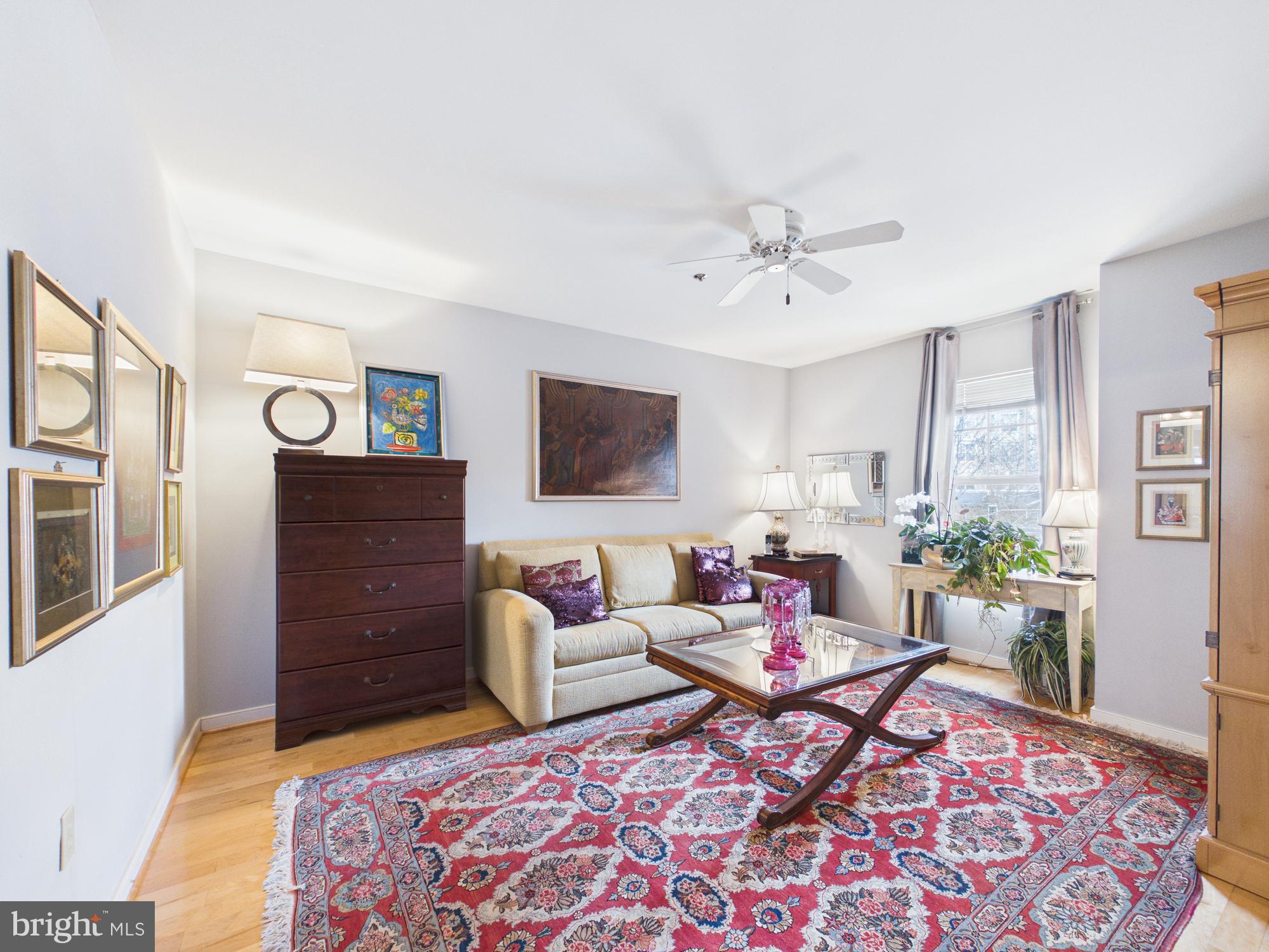 LILLIAN COURT AT TYSONS 11 - Residential