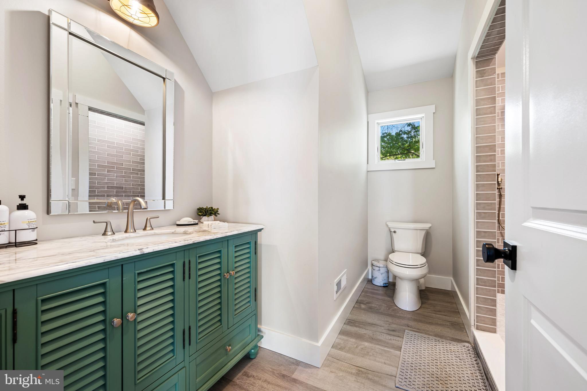 TOLCHESTER - Residential