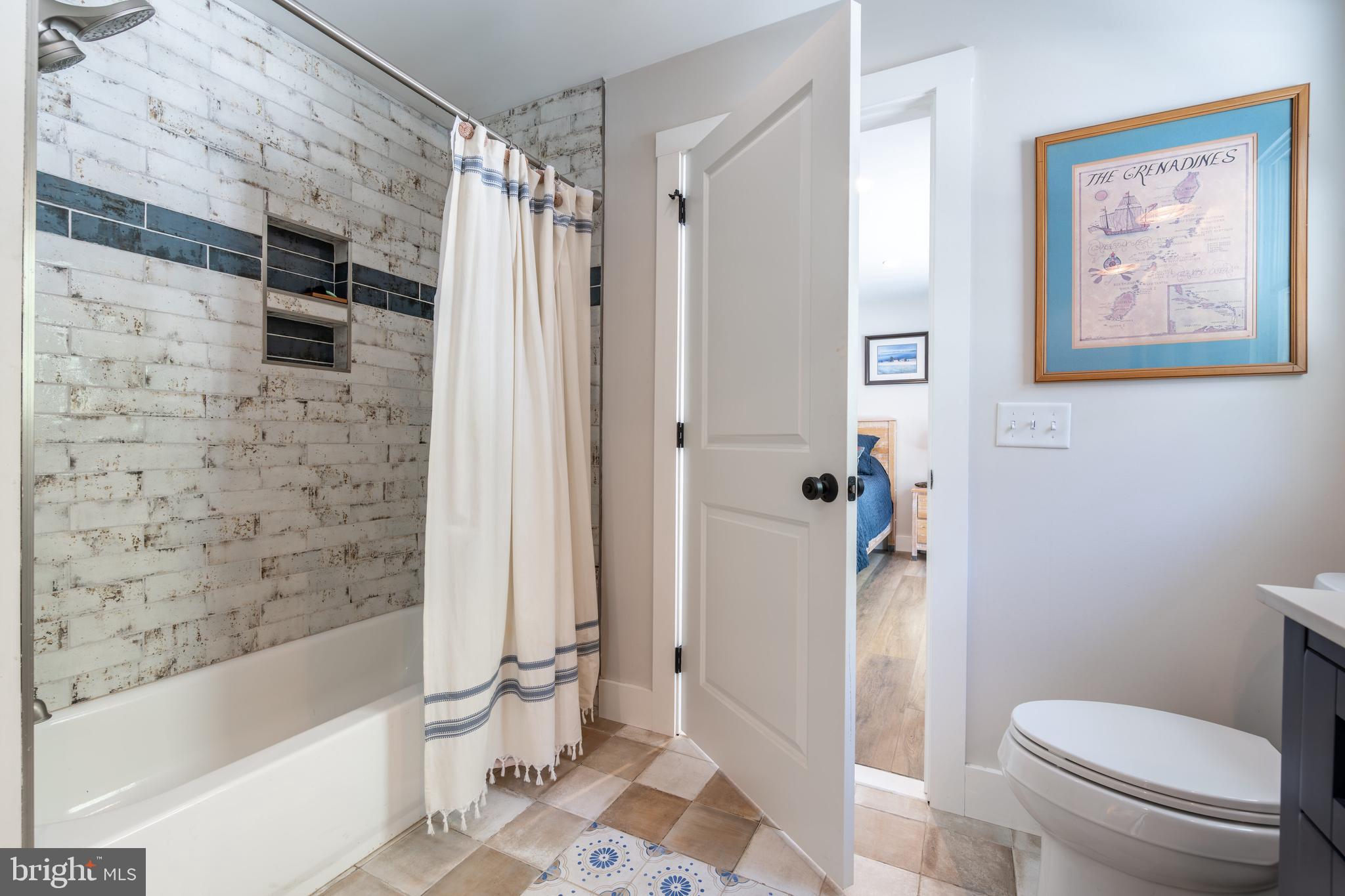 TOLCHESTER - Residential