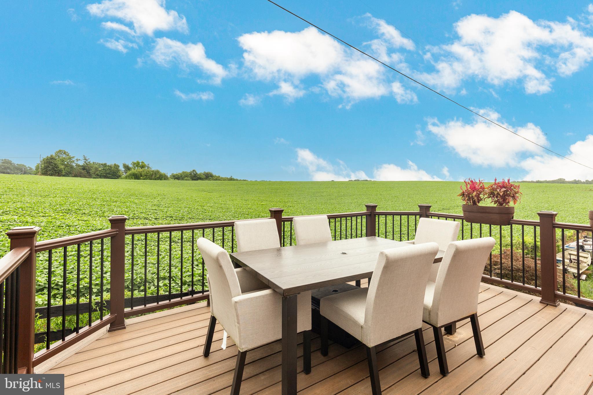 HAMPSTEAD - Residential