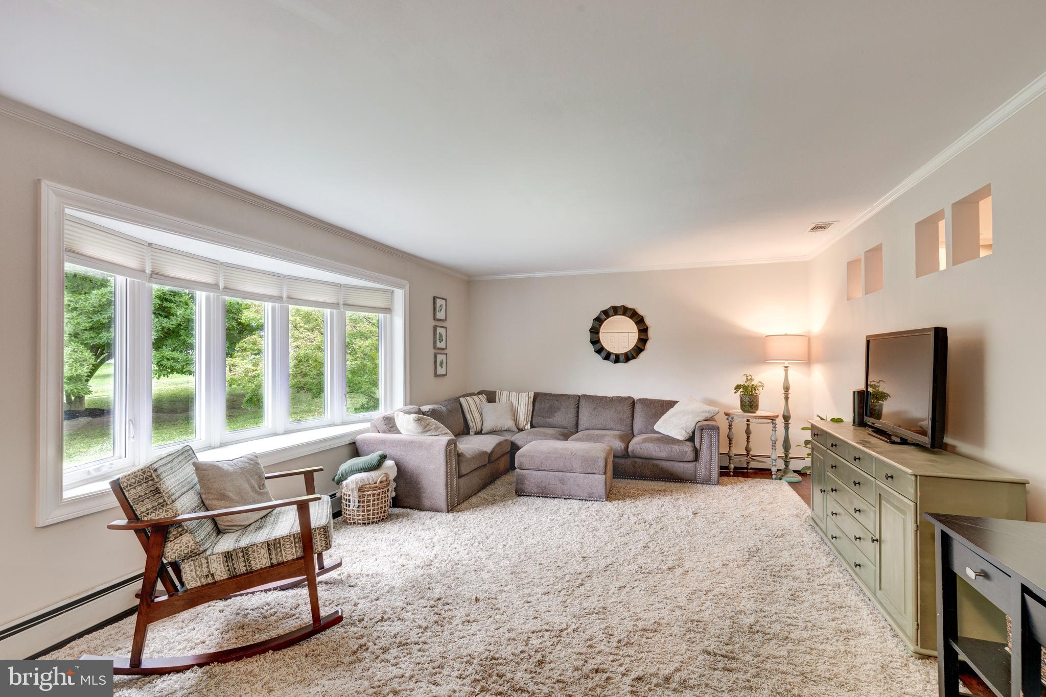 HAMPSTEAD - Residential