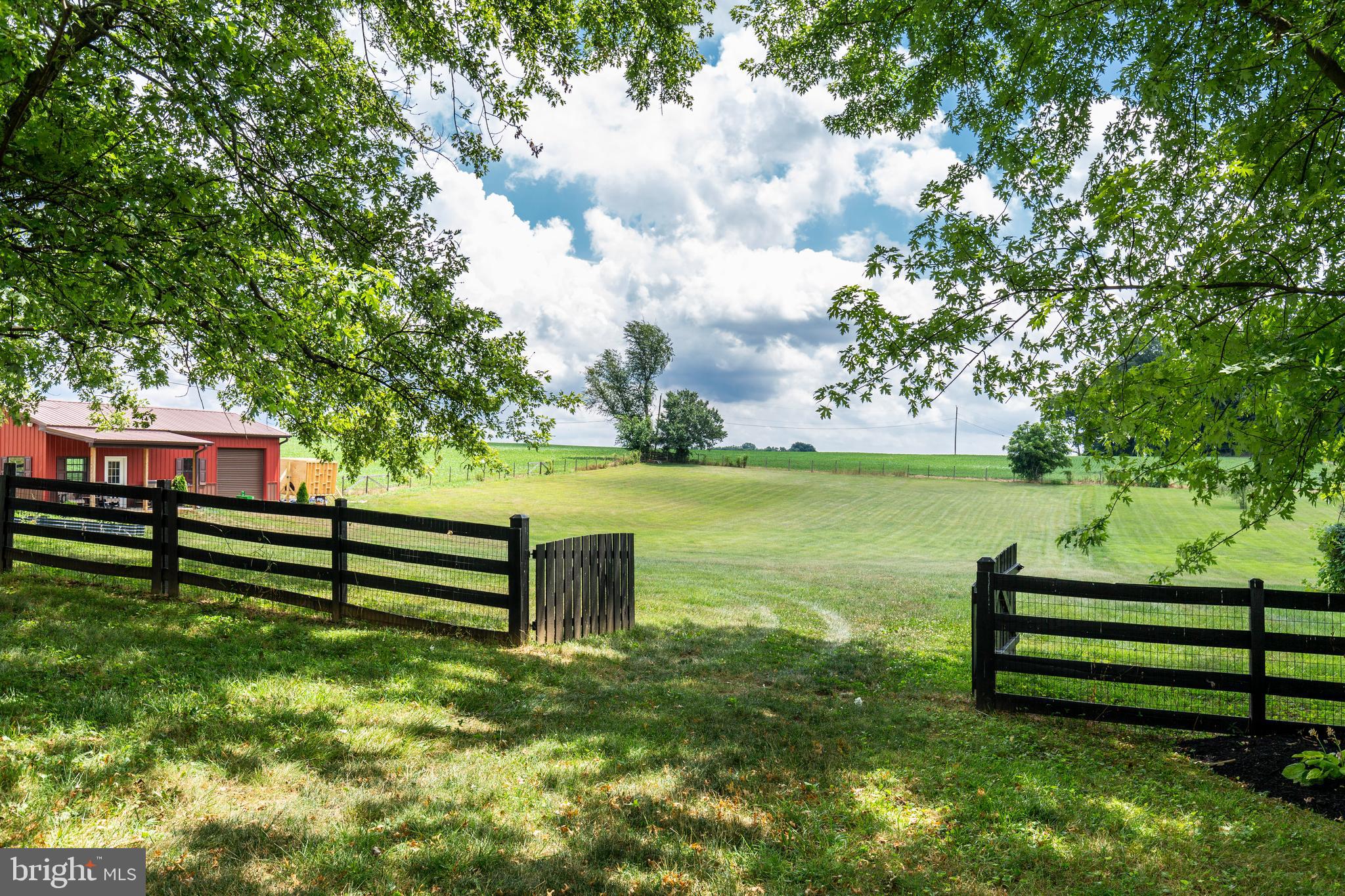 HAMPSTEAD - Residential