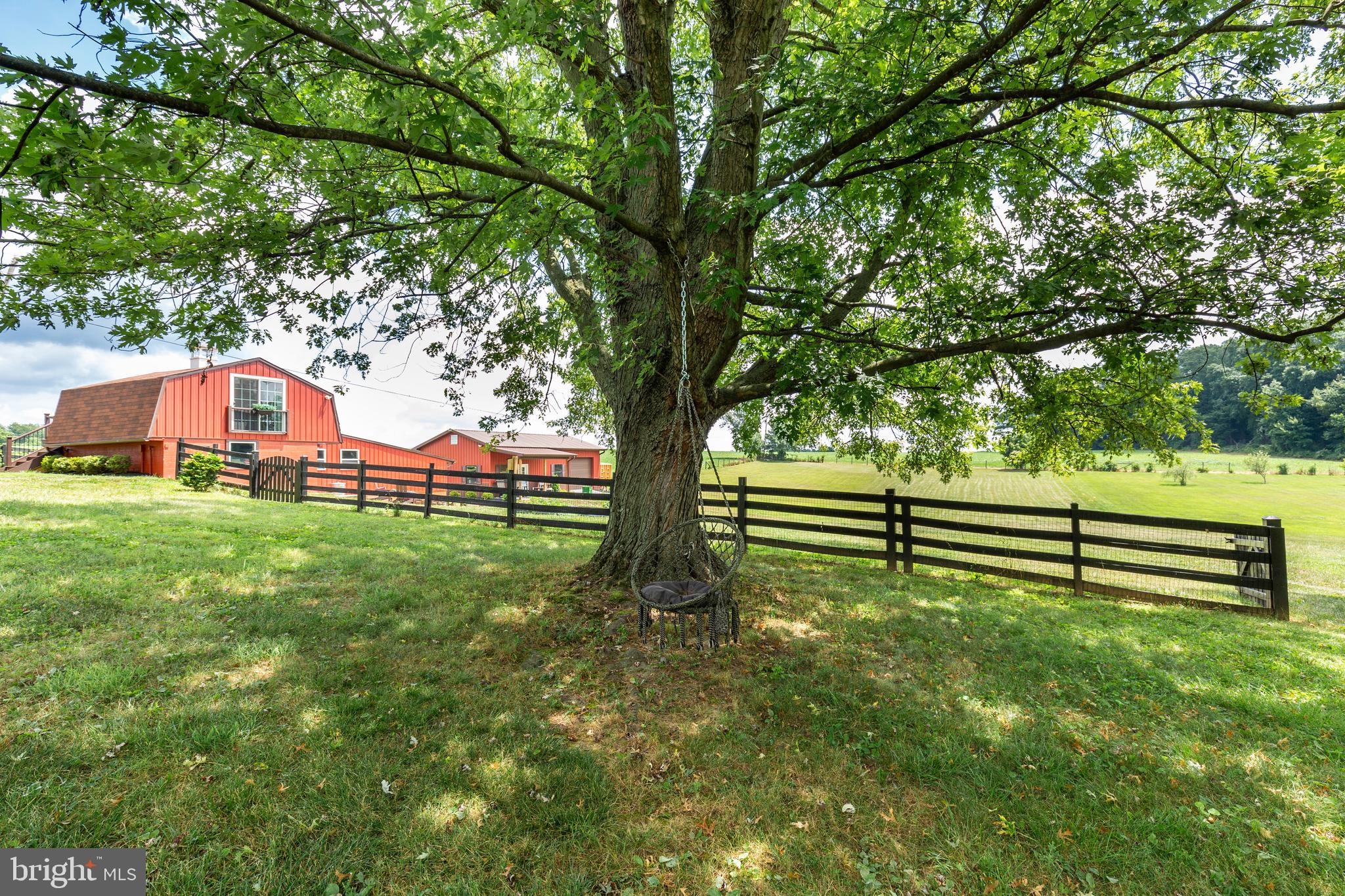 HAMPSTEAD - Residential