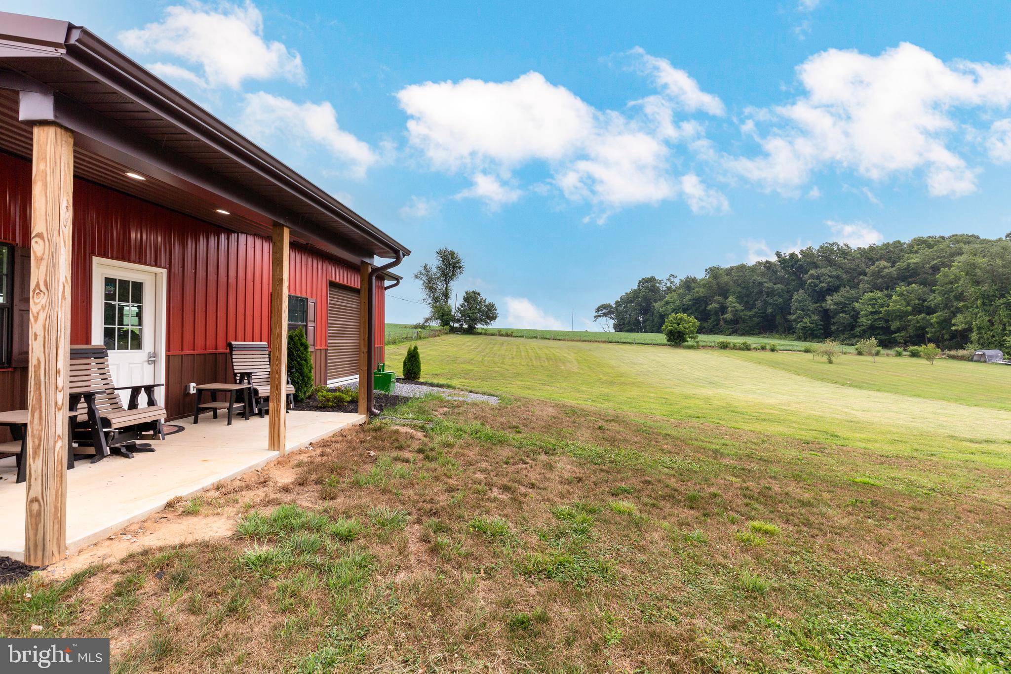 HAMPSTEAD - Residential