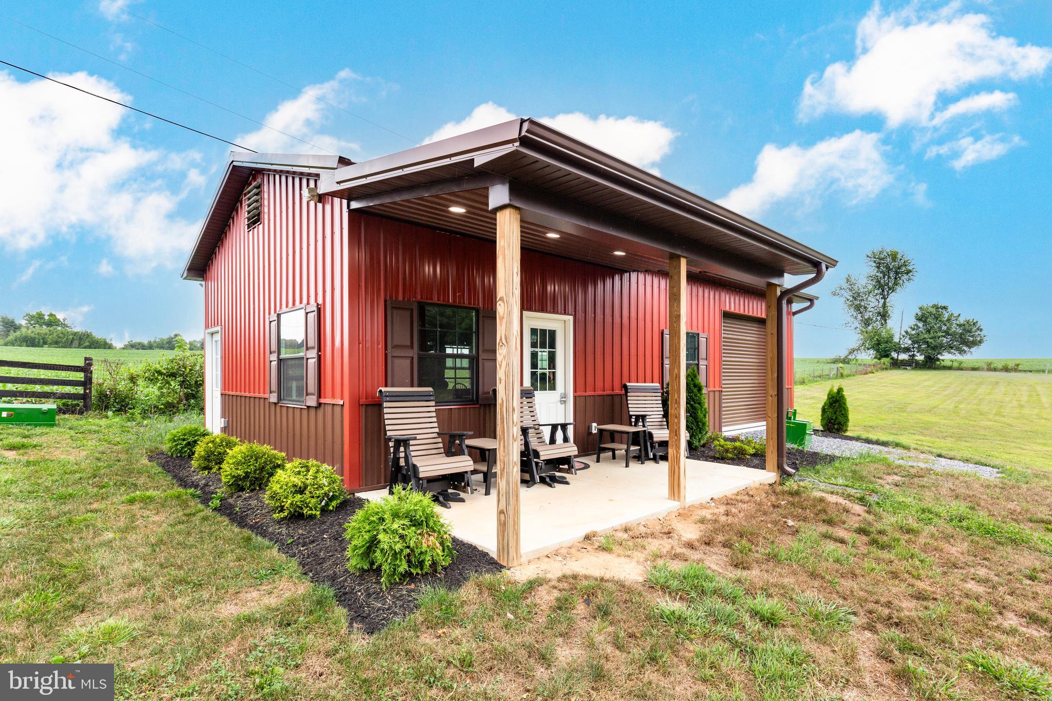 HAMPSTEAD - Residential